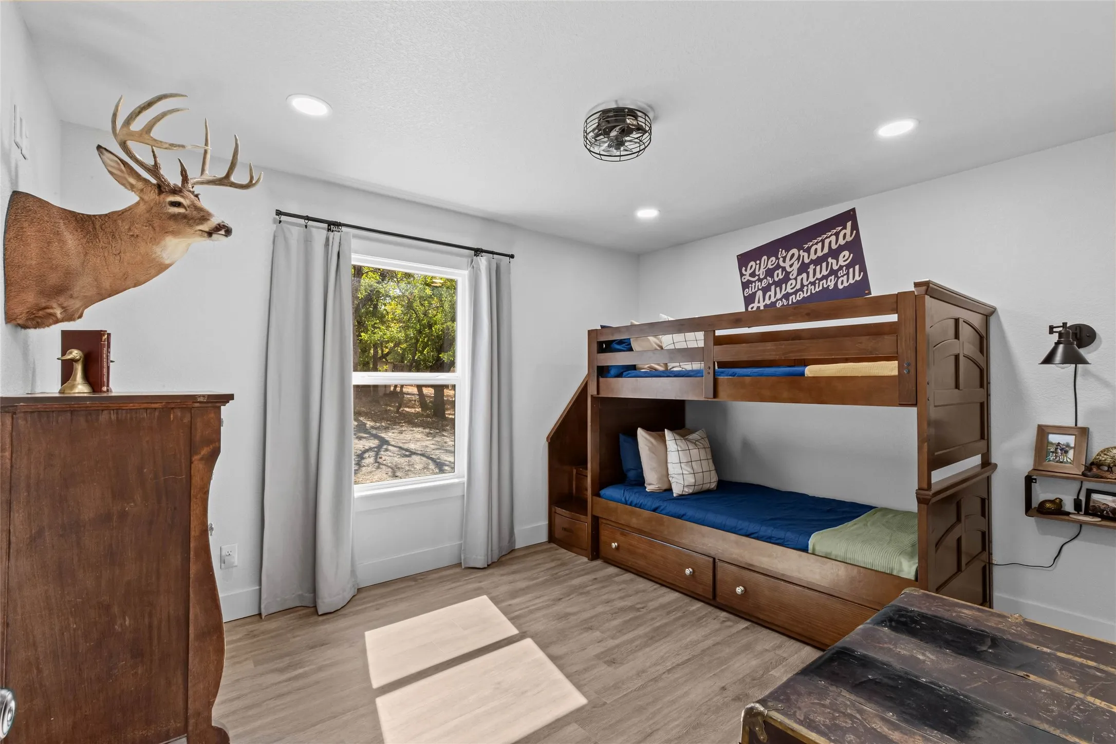 Single Family Residence For Sale in Wise County , 1027 County Road 1744, Chico, Texas 76431, 4 Bedroom, 2 Bathroom, Garage spaces, 1,700 Sqft, built in 1988, mls#21367653, Real Estate Agent in Chico, Homes For Sale in Wise county, Homes For Sale in Chico, Realtor in Chico Texas, Real Estate Brokerage Independent Realty Texas, Luminita Cordes Realtor