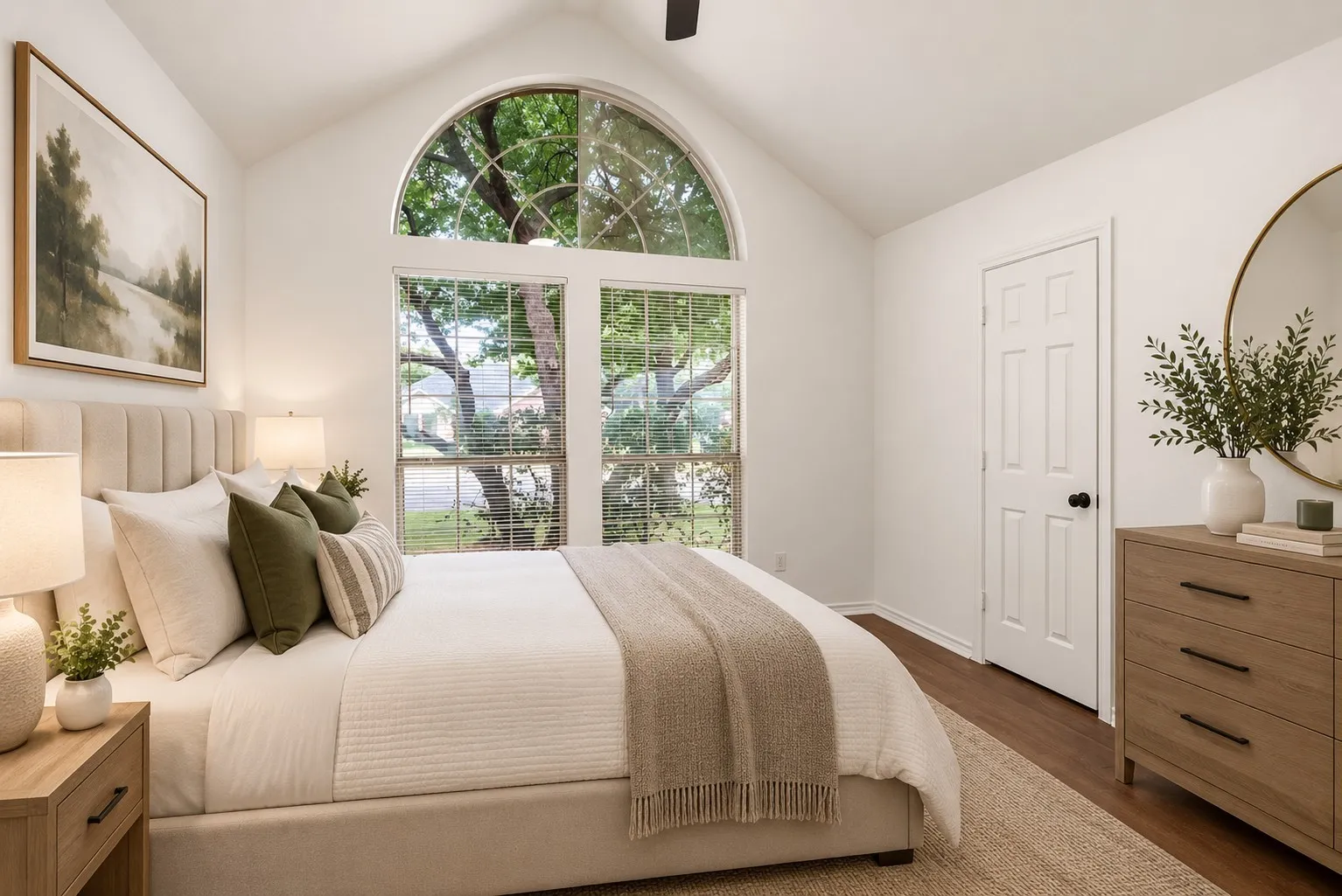Single Family Residence For Sale in Johnson County , 633 Cardinal Ridge Road, Burleson, Texas 76028, 3 Bedroom, 2 Bathroom, 2 Garage spaces, 1,838 Sqft, built in 1994, mls#21367904, Real Estate Agent in Burleson, Homes For Sale in Johnson county, Homes For Sale in Burleson, Realtor in Burleson Texas, Real Estate Brokerage Independent Realty Texas, Luminita Cordes Realtor