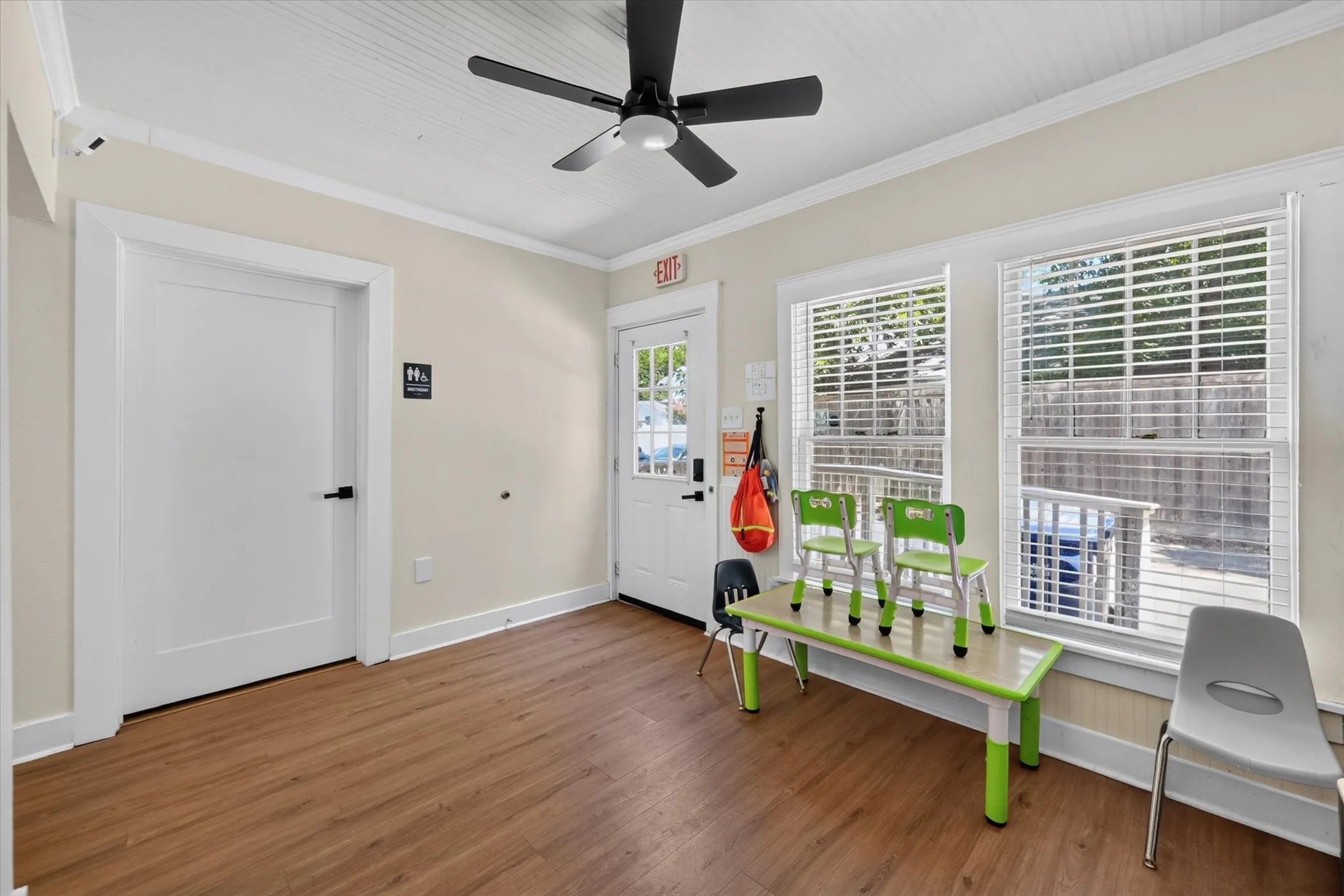 Business For Rent in Collin County , 501 S Tennessee Street, Mc Kinney, Texas 75069, 0, 0, Garage spaces, 0 Sqft, built in 1900, mls#21371071, Real Estate Agent in Mc Kinney, Homes For Rent in Collin county, Homes For Rent in Mc Kinney, Realtor in Mc Kinney Texas, Real Estate Brokerage Independent Realty Texas, Luminita Cordes Realtor