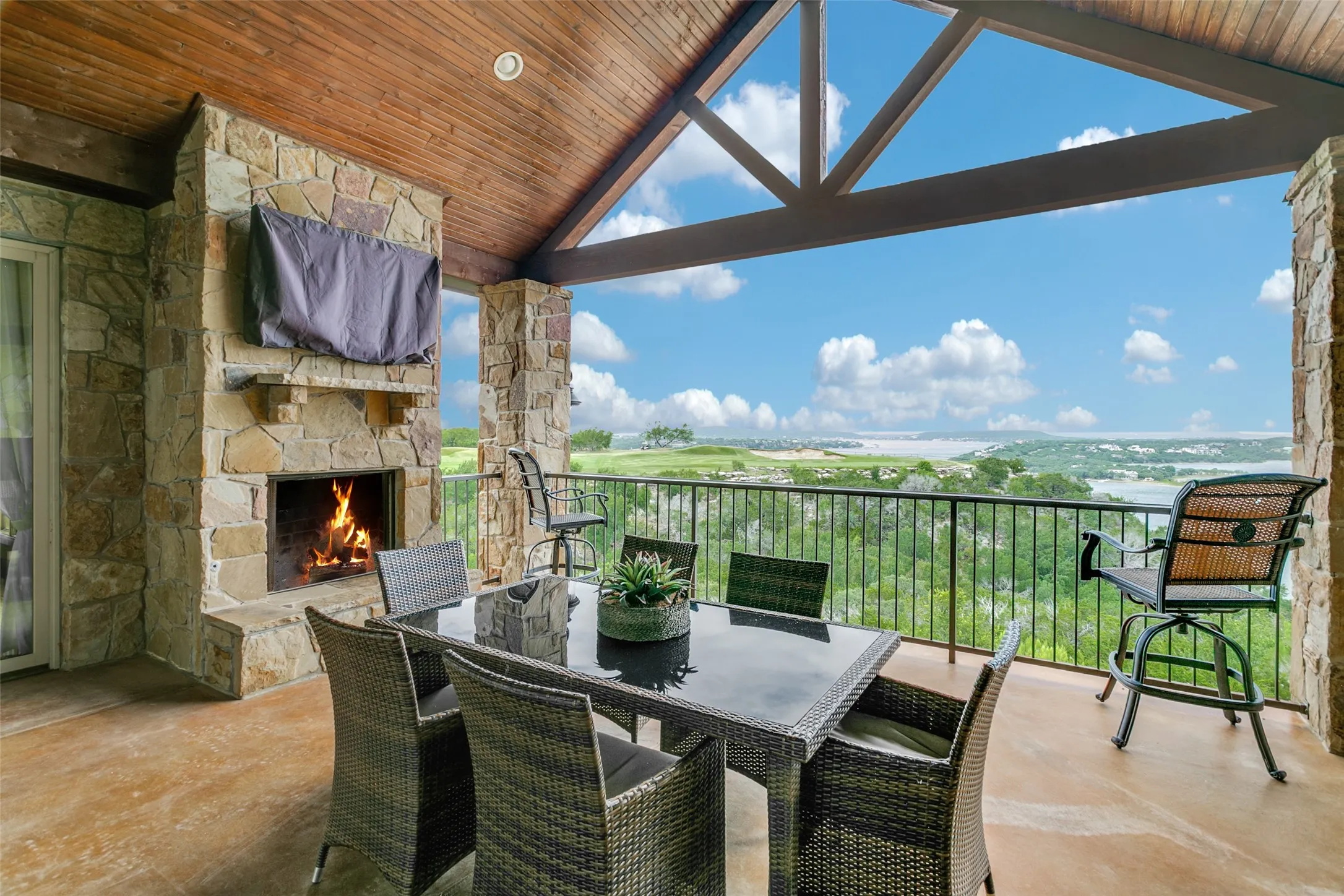 Single Family Residence For Sale in Palo Pinto County , 15 Bay Hill Drive, Possum Kingdom Lake, Texas 76449, 5 Bedroom, 6 Bathroom, 4 Garage spaces, 4,571 Sqft, built in 2016, mls#21330719, Real Estate Agent in Possum Kingdom Lake, Homes For Sale in Palo Pinto county, Homes For Sale in Possum Kingdom Lake, Realtor in Possum Kingdom Lake Texas, Real Estate Brokerage Independent Realty Texas, Luminita Cordes Realtor
