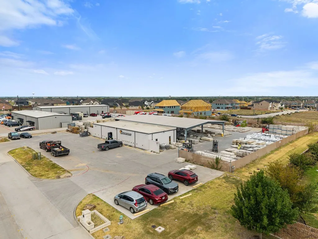 Industrial For Rent in Collin County , 1707 Old Witt Road, Frisco, Texas 75036, 0, 0, Garage spaces, 2,700 Sqft, built in 1991, mls#21364151, Real Estate Agent in Frisco, Homes For Rent in Collin county, Homes For Rent in Frisco, Realtor in Frisco Texas, Real Estate Brokerage Independent Realty Texas, Luminita Cordes Realtor