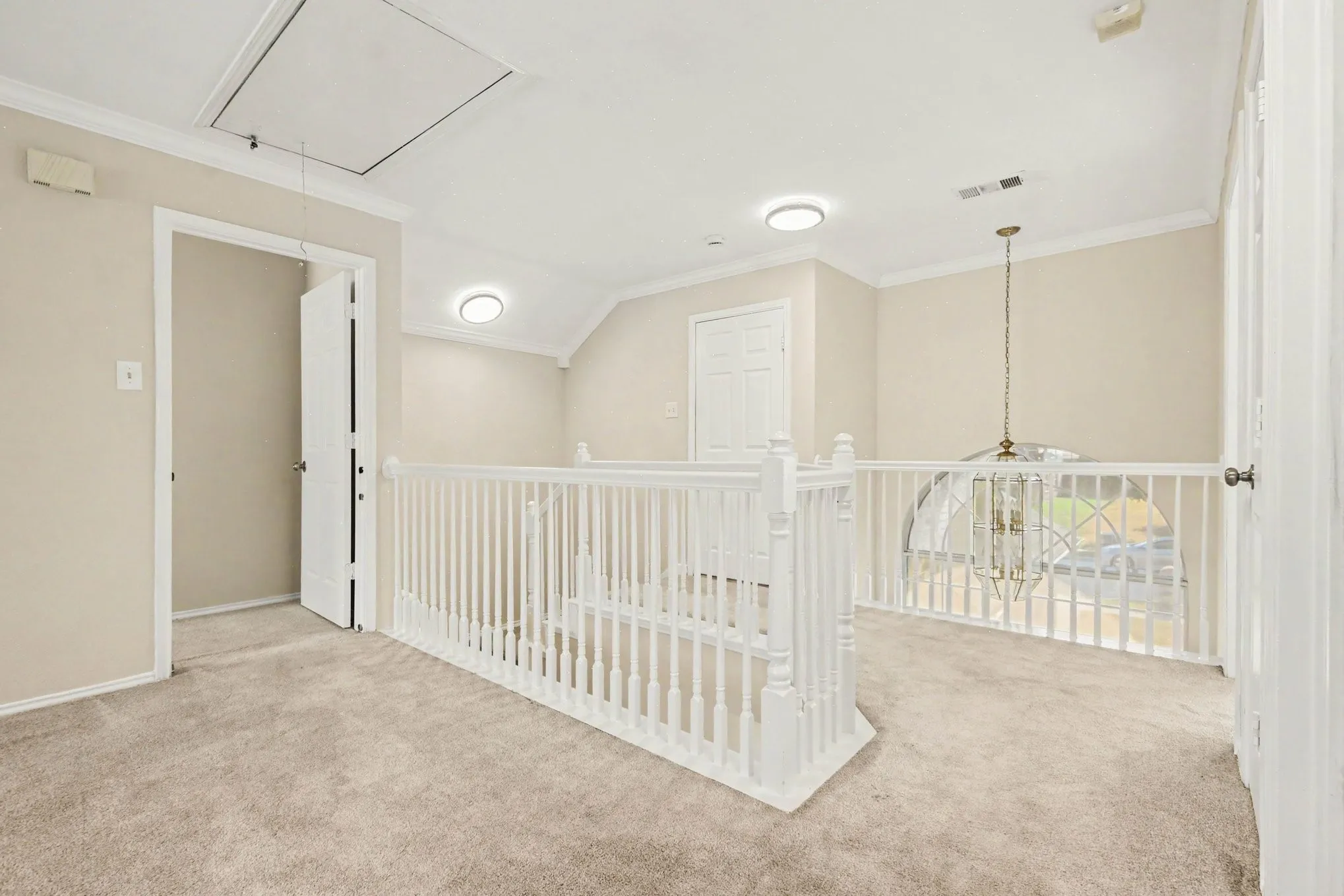 Single Family Residence For Sale in Denton County , 3204 Windridge Lane, Corinth, Texas 76208, 4 Bedroom, 3 Bathroom, 2 Garage spaces, 2,195 Sqft, built in 1999, mls#21370776, Real Estate Agent in Corinth, Homes For Sale in Denton county, Homes For Sale in Corinth, Realtor in Corinth Texas, Real Estate Brokerage Independent Realty Texas, Luminita Cordes Realtor