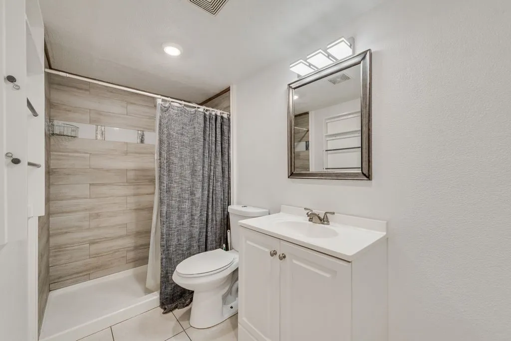 Single Family Residence For Sale in Tarrant County , 244 Palomino Drive, Saginaw, Texas 76179, 3 Bedroom, 2 Bathroom, Garage spaces, 2,480 Sqft, built in 1966, mls#21370807, Real Estate Agent in Saginaw, Homes For Sale in Tarrant county, Homes For Sale in Saginaw, Realtor in Saginaw Texas, Real Estate Brokerage Independent Realty Texas, Luminita Cordes Realtor