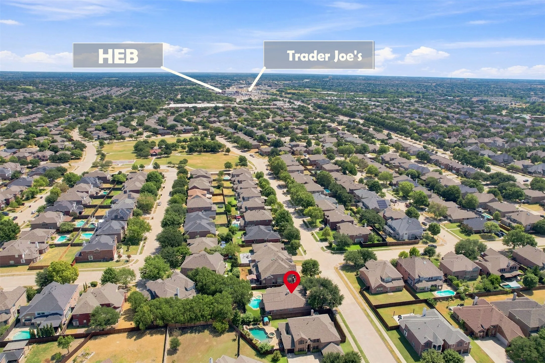 Single Family Residence For Sale in Collin County , 15004 Appaloosa Drive, Frisco, Texas 75035, 3 Bedroom, 2 Bathroom, 2 Garage spaces, 2,069 Sqft, built in 2004, mls#21371003, Real Estate Agent in Frisco, Homes For Sale in Collin county, Homes For Sale in Frisco, Realtor in Frisco Texas, Real Estate Brokerage Independent Realty Texas, Luminita Cordes Realtor
