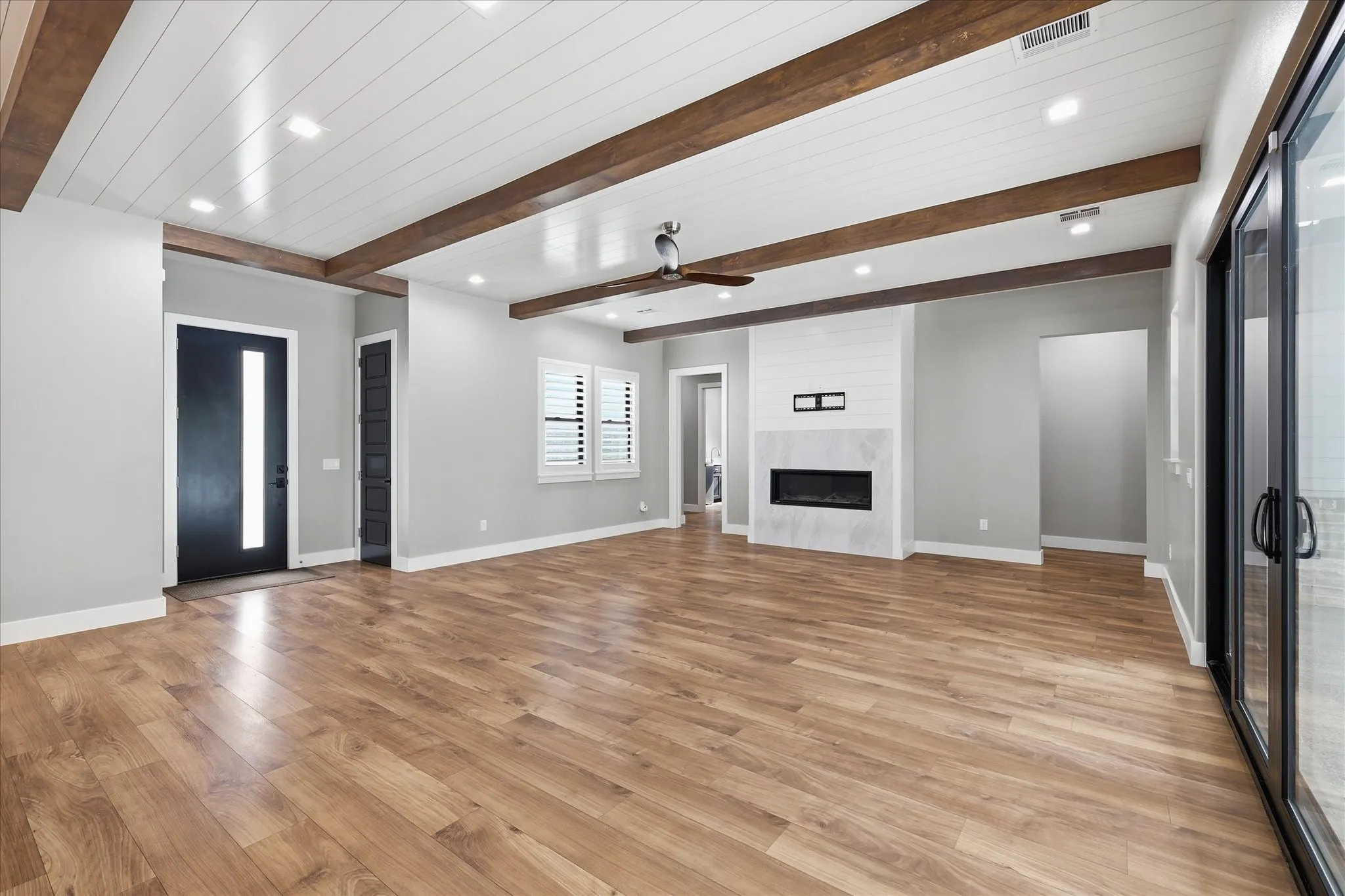 Living room with gas fireplace