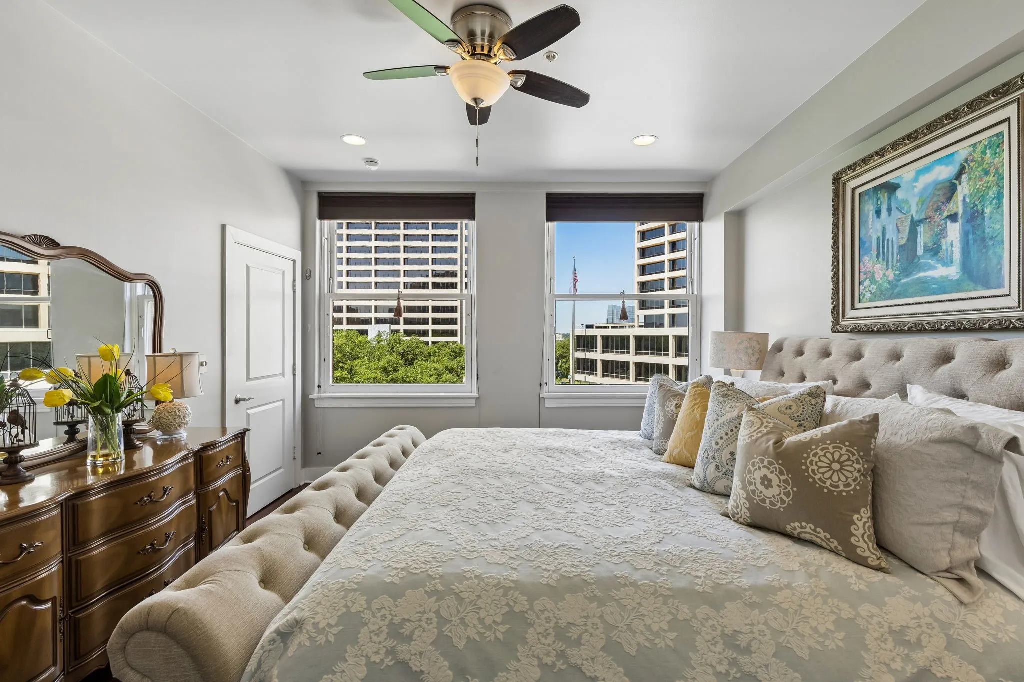 Condominium For Sale in Tarrant County , 411 W 7th Street 405, Fort Worth, Texas 76102, 1 Bedroom, 2 Bathroom, Garage spaces, 1,122 Sqft, built in 1921, mls#21369826, Real Estate Agent in Fort Worth, Homes For Sale in Tarrant county, Homes For Sale in Fort Worth, Realtor in Fort Worth Texas, Real Estate Brokerage Independent Realty Texas, Luminita Cordes Realtor