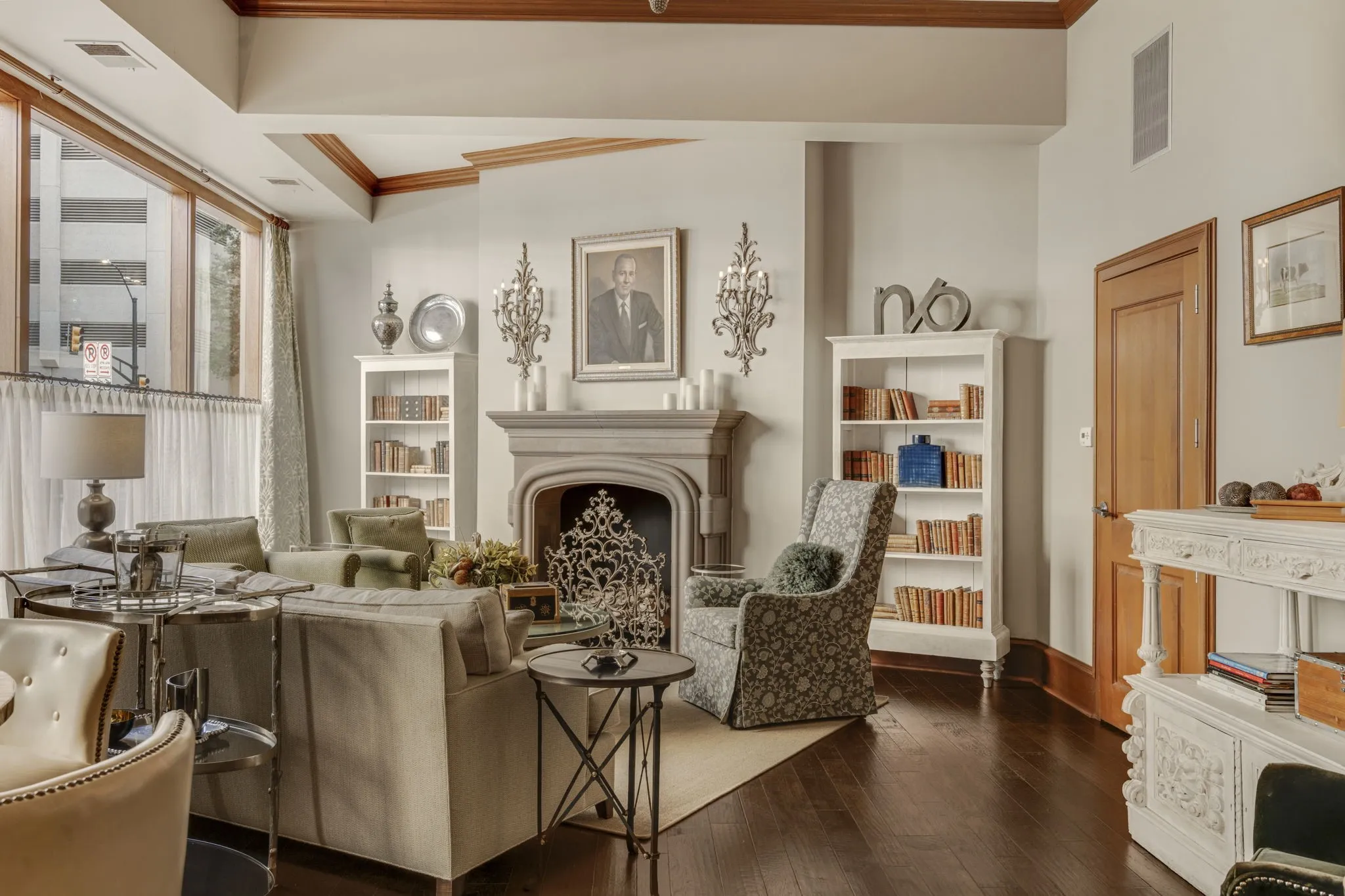Condominium For Sale in Tarrant County , 411 W 7th Street 405, Fort Worth, Texas 76102, 1 Bedroom, 2 Bathroom, Garage spaces, 1,122 Sqft, built in 1921, mls#21369826, Real Estate Agent in Fort Worth, Homes For Sale in Tarrant county, Homes For Sale in Fort Worth, Realtor in Fort Worth Texas, Real Estate Brokerage Independent Realty Texas, Luminita Cordes Realtor