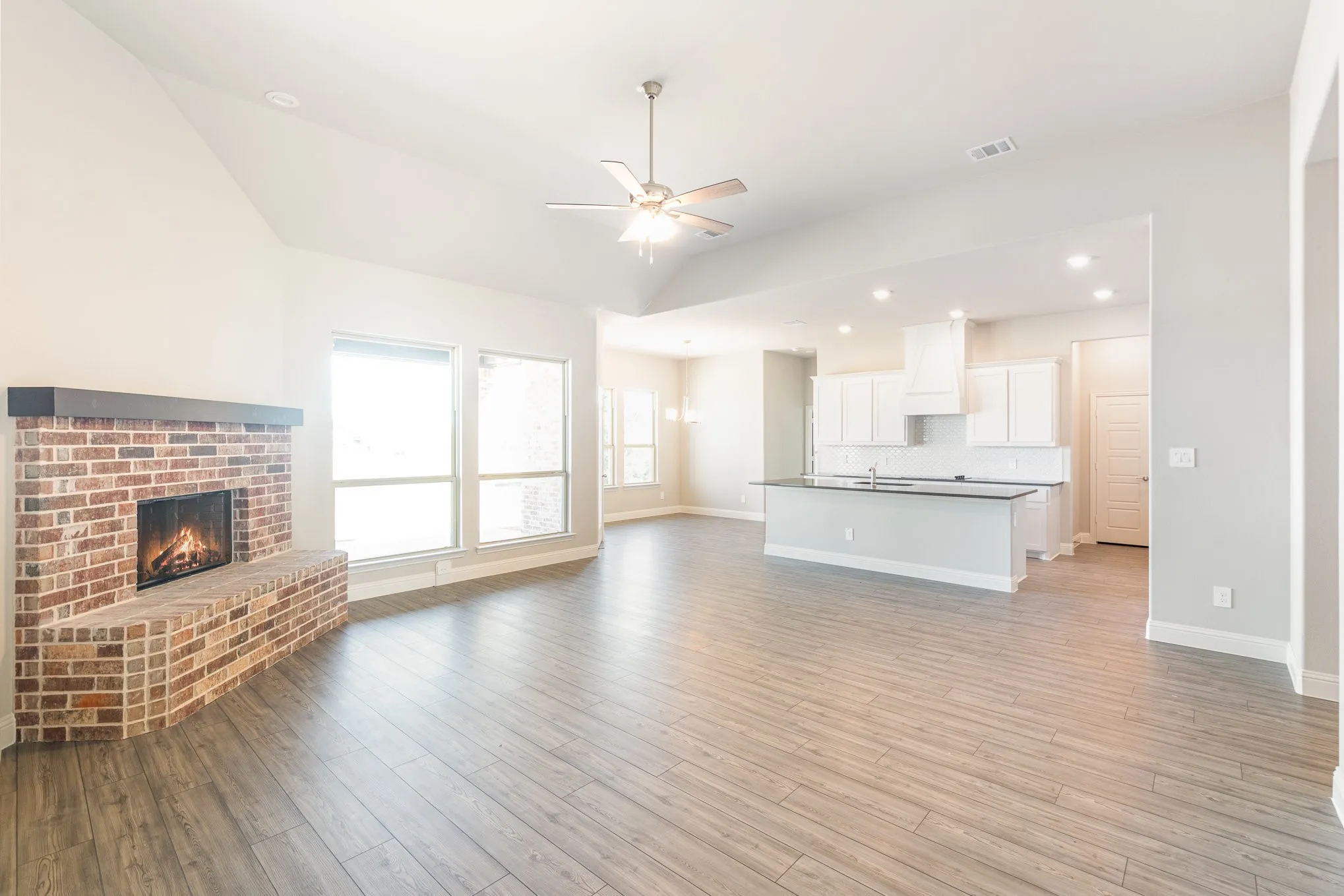 Single Family Residence For Rent in Dallas County , 720 Candace Drive, De Soto, Texas 75115, 4 Bedroom, 3 Bathroom, 3 Garage spaces, 2,666 Sqft, built in 2026, mls#21371133, Real Estate Agent in De Soto, Homes For Rent in Dallas county, Homes For Rent in De Soto, Realtor in De Soto Texas, Real Estate Brokerage Independent Realty Texas, Luminita Cordes Realtor