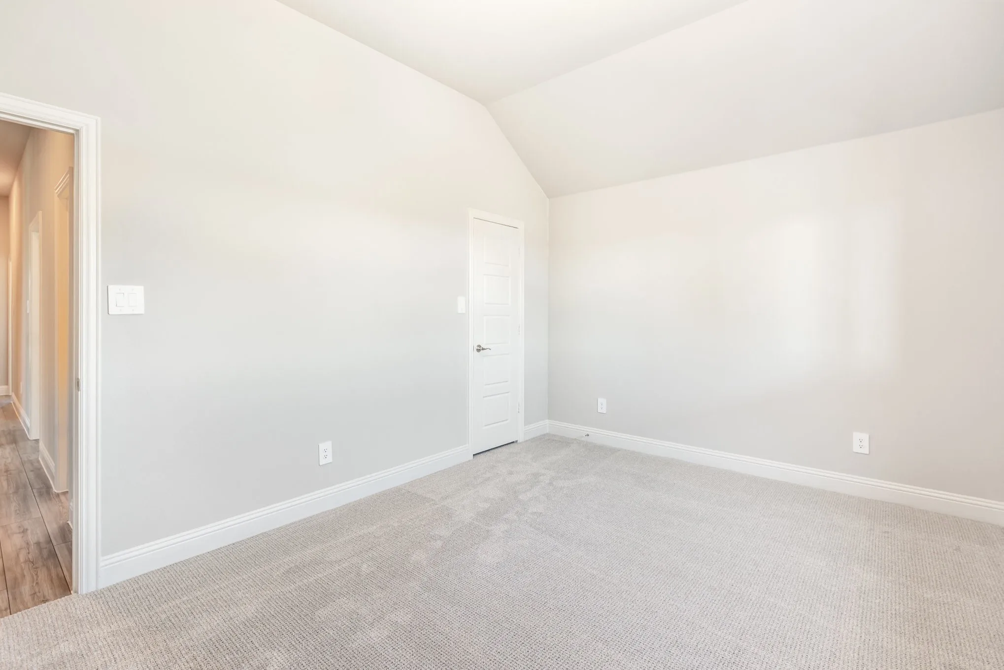Single Family Residence For Rent in Dallas County , 720 Candace Drive, De Soto, Texas 75115, 4 Bedroom, 3 Bathroom, 3 Garage spaces, 2,666 Sqft, built in 2026, mls#21371133, Real Estate Agent in De Soto, Homes For Rent in Dallas county, Homes For Rent in De Soto, Realtor in De Soto Texas, Real Estate Brokerage Independent Realty Texas, Luminita Cordes Realtor