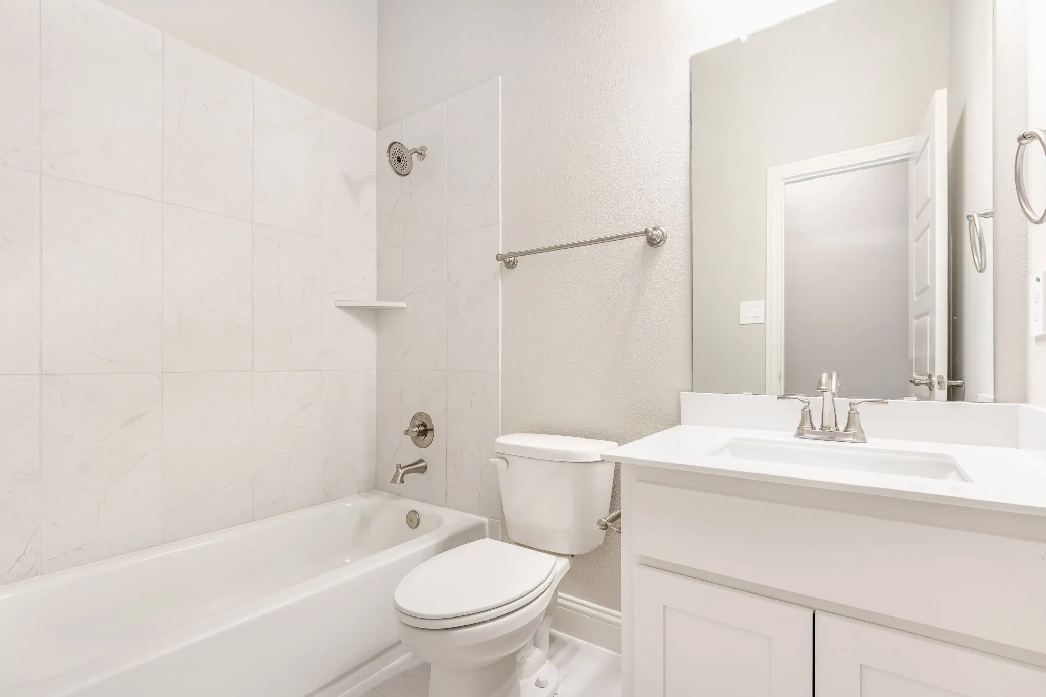 Single Family Residence For Rent in Dallas County , 720 Candace Drive, De Soto, Texas 75115, 4 Bedroom, 3 Bathroom, 3 Garage spaces, 2,666 Sqft, built in 2026, mls#21371133, Real Estate Agent in De Soto, Homes For Rent in Dallas county, Homes For Rent in De Soto, Realtor in De Soto Texas, Real Estate Brokerage Independent Realty Texas, Luminita Cordes Realtor