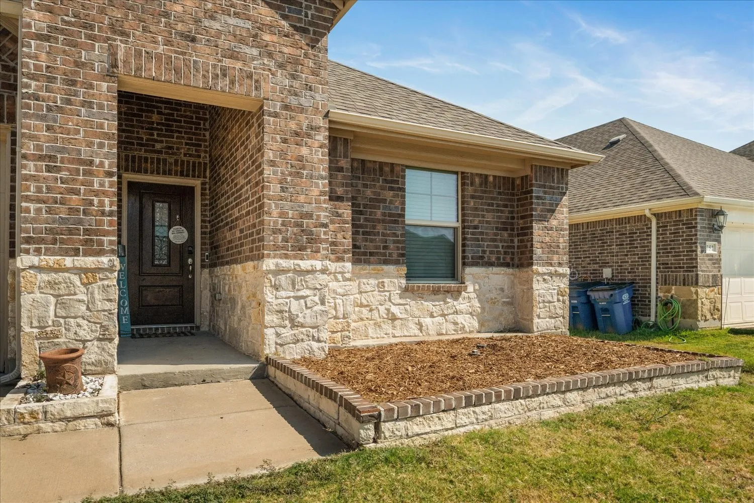 Single Family Residence For Sale in Collin County , 756 Cascade Lane, Princeton, Texas 75407, 4 Bedroom, 3 Bathroom, 2 Garage spaces, 2,263 Sqft, built in 2020, mls#21371123, Real Estate Agent in Princeton, Homes For Sale in Collin county, Homes For Sale in Princeton, Realtor in Princeton Texas, Real Estate Brokerage Independent Realty Texas, Luminita Cordes Realtor