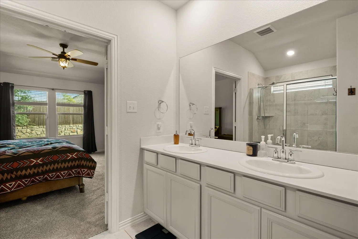 Single Family Residence For Sale in Collin County , 756 Cascade Lane, Princeton, Texas 75407, 4 Bedroom, 3 Bathroom, 2 Garage spaces, 2,263 Sqft, built in 2020, mls#21371123, Real Estate Agent in Princeton, Homes For Sale in Collin county, Homes For Sale in Princeton, Realtor in Princeton Texas, Real Estate Brokerage Independent Realty Texas, Luminita Cordes Realtor