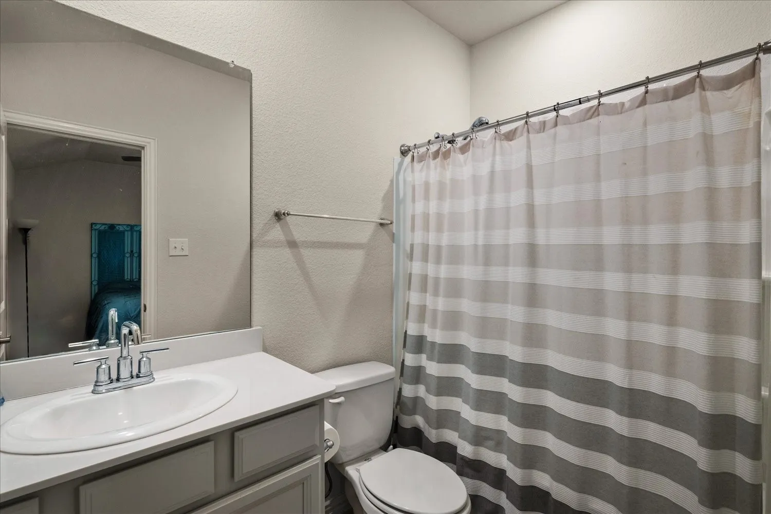 Single Family Residence For Sale in Collin County , 756 Cascade Lane, Princeton, Texas 75407, 4 Bedroom, 3 Bathroom, 2 Garage spaces, 2,263 Sqft, built in 2020, mls#21371123, Real Estate Agent in Princeton, Homes For Sale in Collin county, Homes For Sale in Princeton, Realtor in Princeton Texas, Real Estate Brokerage Independent Realty Texas, Luminita Cordes Realtor