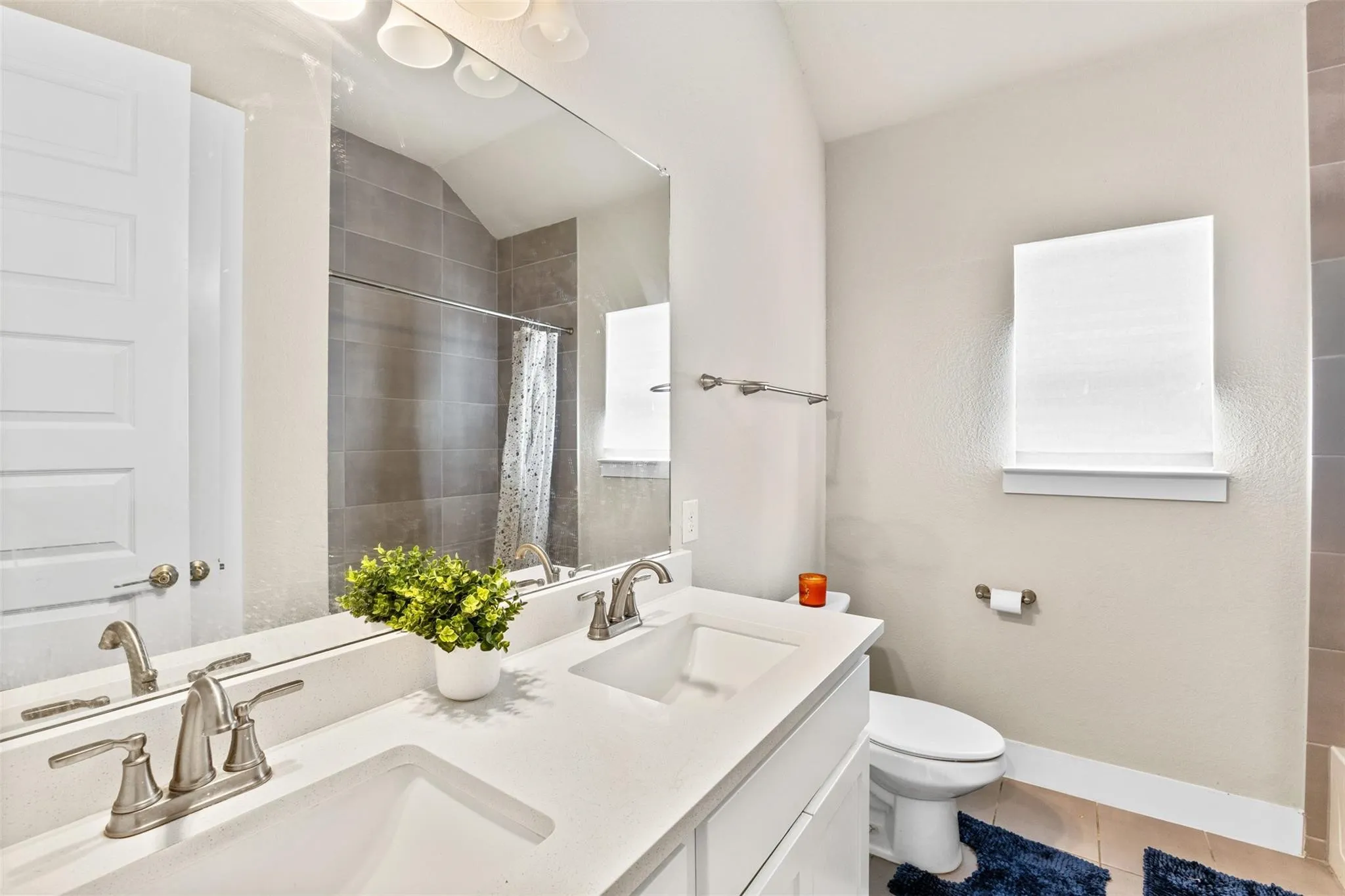 Single Family Residence For Sale in Dallas County , 5839 Heatherwood Loop, Sachse, Texas 75048, 4 Bedroom, 3 Bathroom, 3 Garage spaces, 2,633 Sqft, built in 2022, mls#21368440, Real Estate Agent in Sachse, Homes For Sale in Dallas county, Homes For Sale in Sachse, Realtor in Sachse Texas, Real Estate Brokerage Independent Realty Texas, Luminita Cordes Realtor