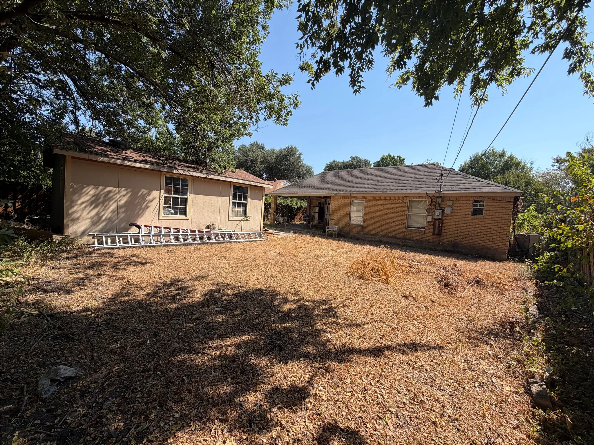 Single Family Residence For Sale in Dallas County , 1333 Springlake Drive, Dallas, Texas 75217, 4 Bedroom, 2 Bathroom, Garage spaces, 2,001 Sqft, built in 1955, mls#21371046, Real Estate Agent in Dallas, Homes For Sale in Dallas county, Homes For Sale in Dallas, Realtor in Dallas Texas, Real Estate Brokerage Independent Realty Texas, Luminita Cordes Realtor