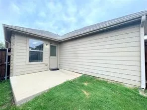 Single Family Residence For Rent in Denton County , 8924 Wild Rose Lane, Cross Roads, Texas 76227, 3 Bedroom, 2 Bathroom, 2 Garage spaces, 1,378 Sqft, built in 2012, mls#21371143, Real Estate Agent in Cross Roads, Homes For Rent in Denton county, Homes For Rent in Cross Roads, Realtor in Cross Roads Texas, Real Estate Brokerage Independent Realty Texas, Luminita Cordes Realtor