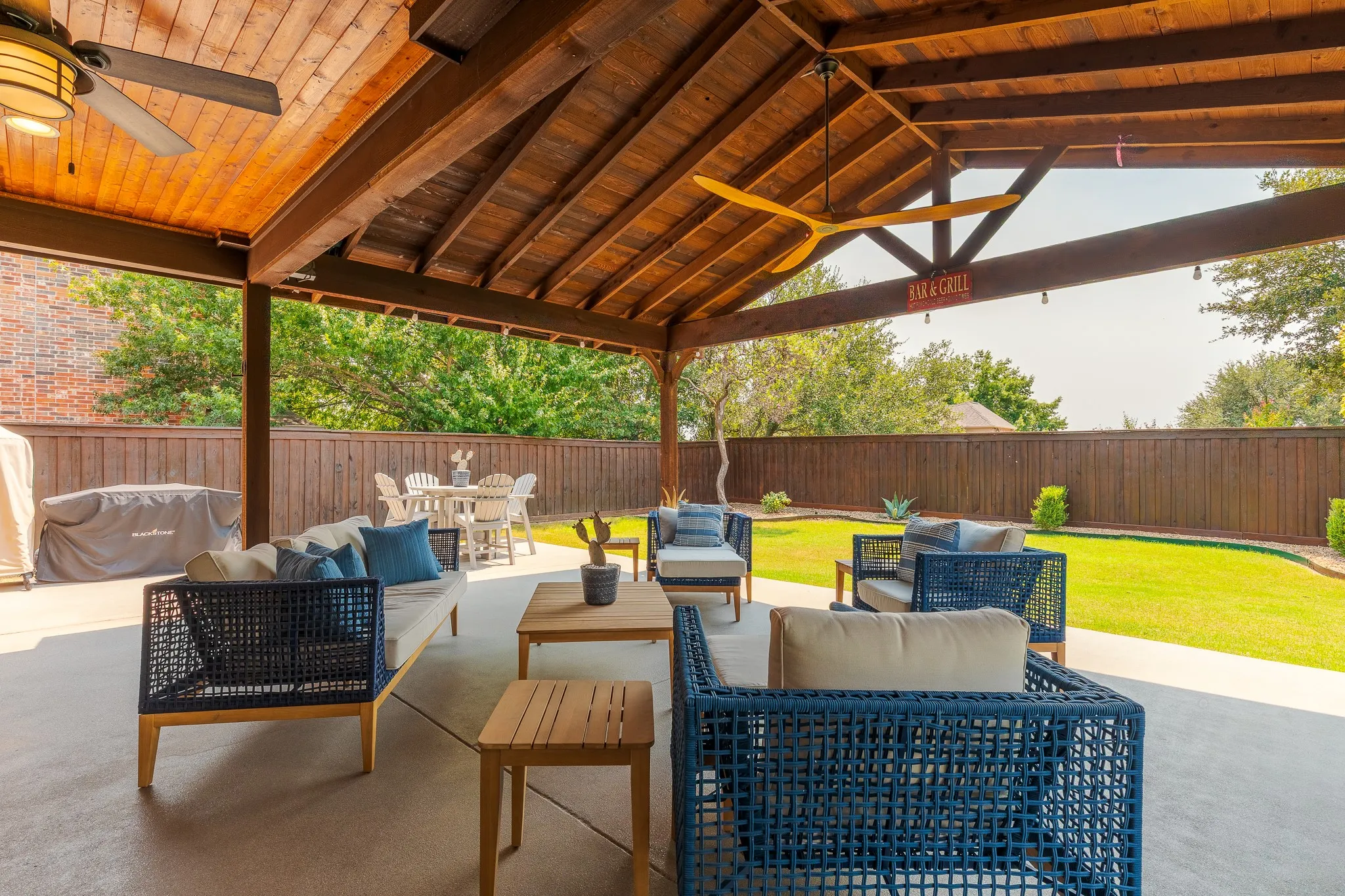 Single Family Residence For Sale in Collin County , 1200 Monticello Drive, Prosper, Texas 75078, 5 Bedroom, 3 Bathroom, 3 Garage spaces, 4,074 Sqft, built in 2005, mls#21363079, Real Estate Agent in Prosper, Homes For Sale in Collin county, Homes For Sale in Prosper, Realtor in Prosper Texas, Real Estate Brokerage Independent Realty Texas, Luminita Cordes Realtor