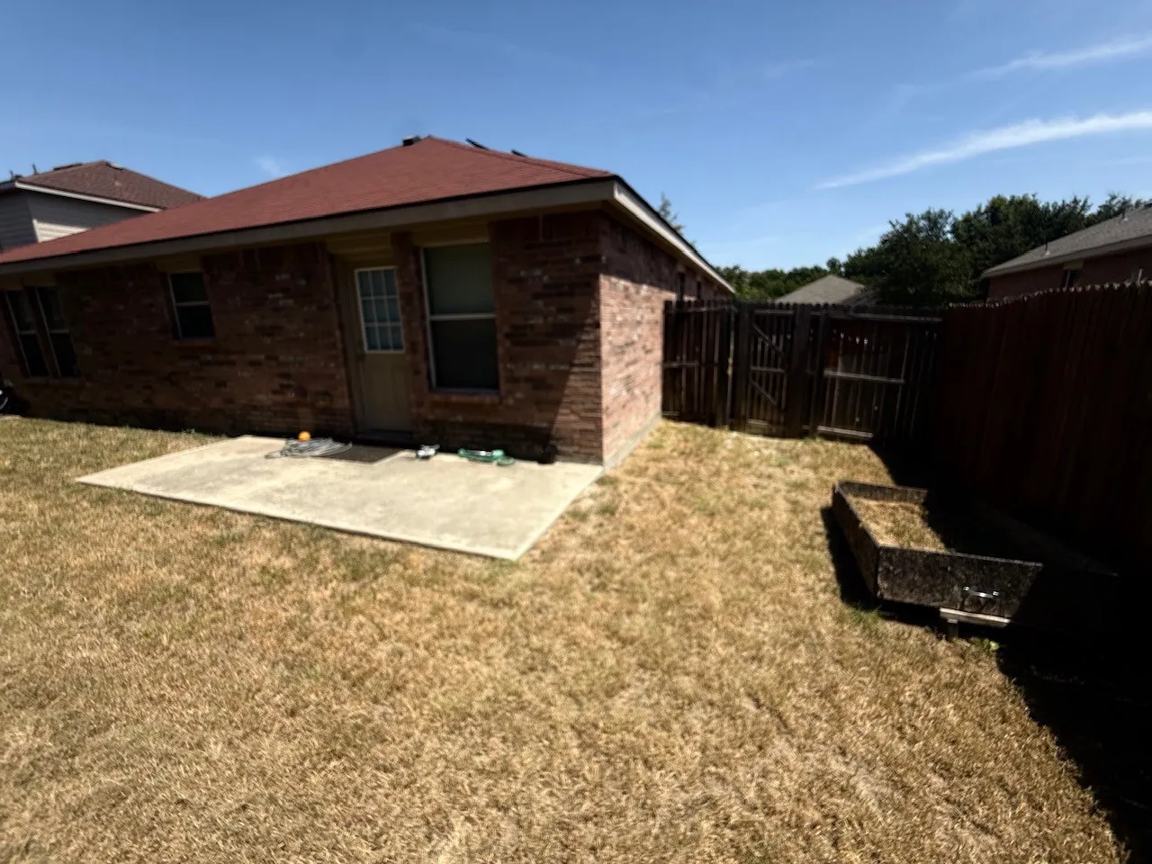 Single Family Residence For Sale in Dallas County , 1331 Newton Drive, Cedar Hill, Texas 75104, 3 Bedroom, 2 Bathroom, 2 Garage spaces, 1,614 Sqft, built in 2010, mls#21369288, Real Estate Agent in Cedar Hill, Homes For Sale in Dallas county, Homes For Sale in Cedar Hill, Realtor in Cedar Hill Texas, Real Estate Brokerage Independent Realty Texas, Luminita Cordes Realtor