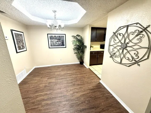 Townhouse For Rent in Tarrant County , 4316 Columbus Trail, Fort Worth, Texas 76133, 2 Bedroom, 2 Bathroom, 2 Garage spaces, 1,326 Sqft, built in 1988, mls#21371154, Real Estate Agent in Fort Worth, Homes For Rent in Tarrant county, Homes For Rent in Fort Worth, Realtor in Fort Worth Texas, Real Estate Brokerage Independent Realty Texas, Luminita Cordes Realtor