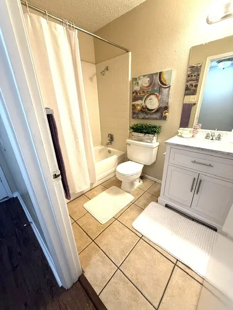 Townhouse For Rent in Tarrant County , 4316 Columbus Trail, Fort Worth, Texas 76133, 2 Bedroom, 2 Bathroom, 2 Garage spaces, 1,326 Sqft, built in 1988, mls#21371154, Real Estate Agent in Fort Worth, Homes For Rent in Tarrant county, Homes For Rent in Fort Worth, Realtor in Fort Worth Texas, Real Estate Brokerage Independent Realty Texas, Luminita Cordes Realtor