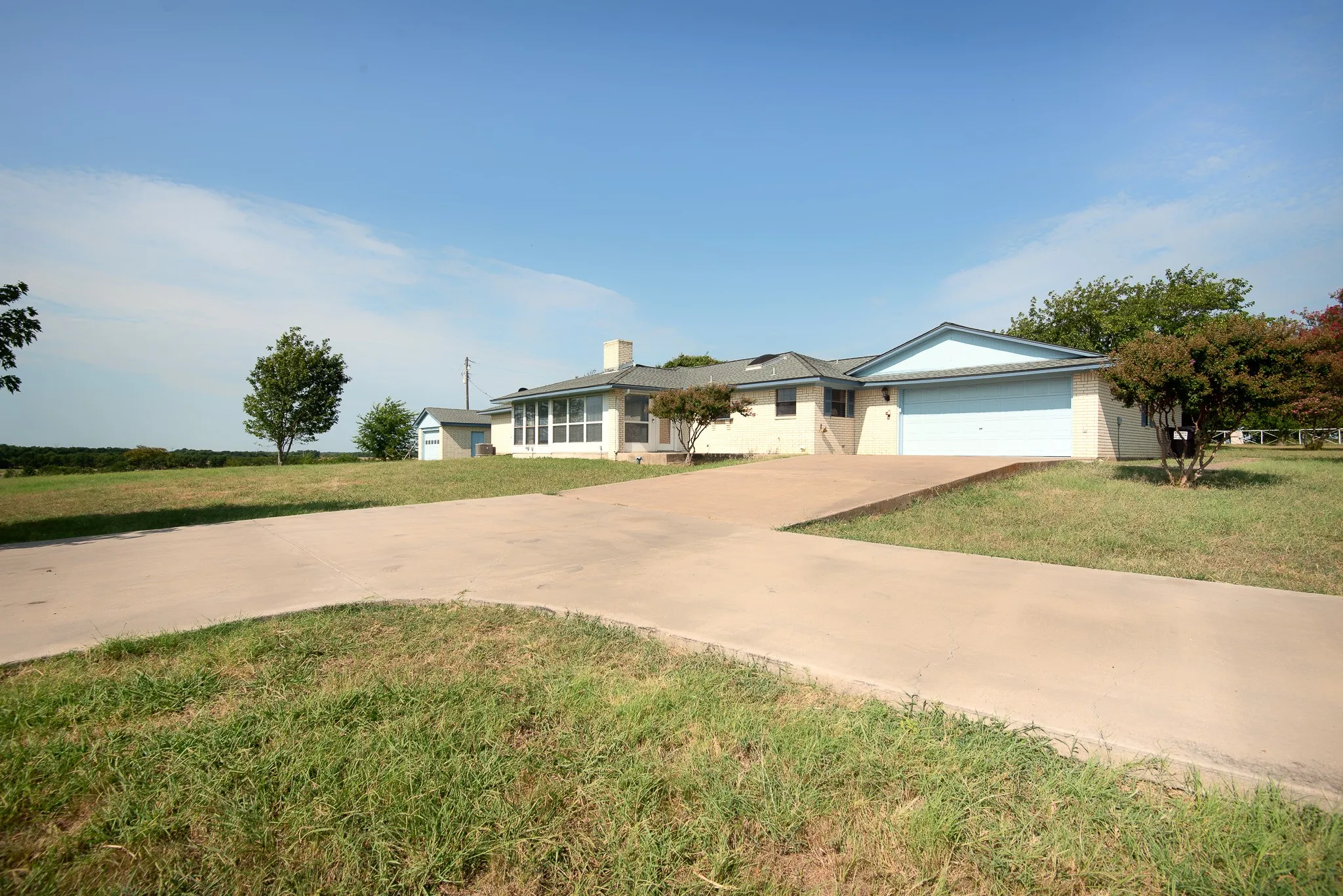 Exterior Back of property, driveway