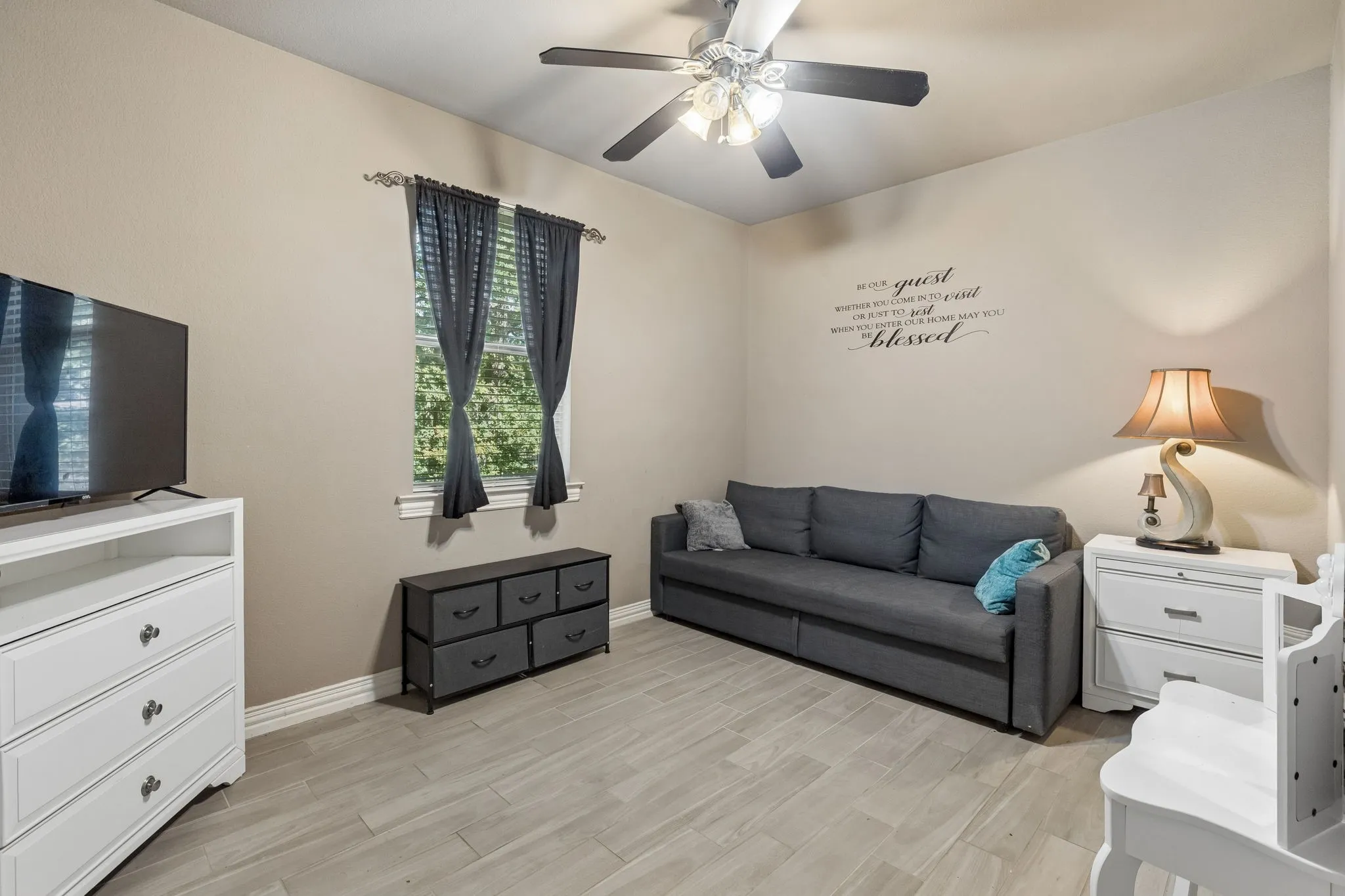 Single Family Residence For Sale in Collin County , 6328 Creek Bluff Court, Sachse, Texas 75048, 5 Bedroom, 3 Bathroom, 3 Garage spaces, 3,340 Sqft, built in 2003, mls#21370846, Real Estate Agent in Sachse, Homes For Sale in Collin county, Homes For Sale in Sachse, Realtor in Sachse Texas, Real Estate Brokerage Independent Realty Texas, Luminita Cordes Realtor