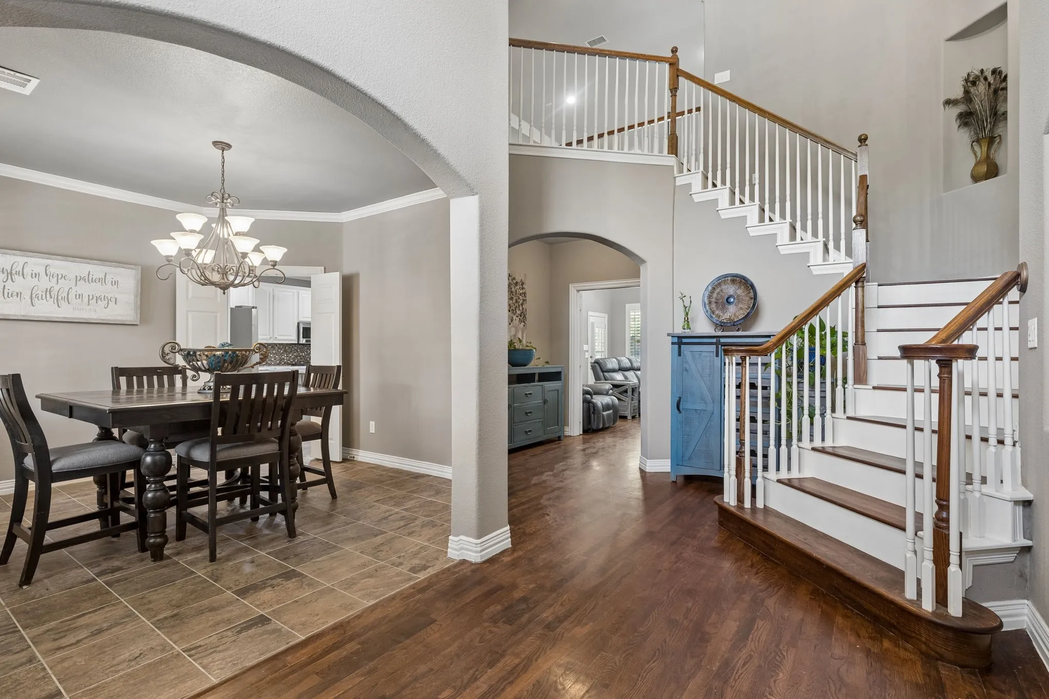 Single Family Residence For Sale in Collin County , 6328 Creek Bluff Court, Sachse, Texas 75048, 5 Bedroom, 3 Bathroom, 3 Garage spaces, 3,340 Sqft, built in 2003, mls#21370846, Real Estate Agent in Sachse, Homes For Sale in Collin county, Homes For Sale in Sachse, Realtor in Sachse Texas, Real Estate Brokerage Independent Realty Texas, Luminita Cordes Realtor