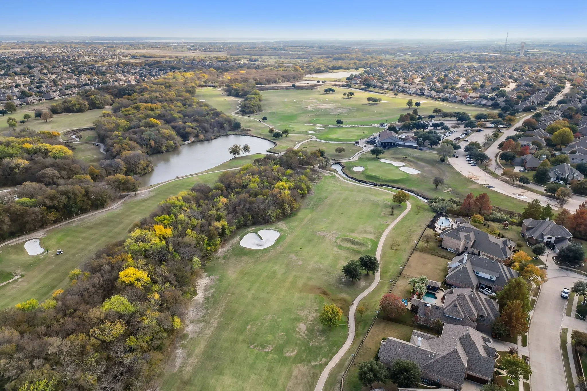 Single Family Residence For Sale in Collin County , 6328 Creek Bluff Court, Sachse, Texas 75048, 5 Bedroom, 3 Bathroom, 3 Garage spaces, 3,340 Sqft, built in 2003, mls#21370846, Real Estate Agent in Sachse, Homes For Sale in Collin county, Homes For Sale in Sachse, Realtor in Sachse Texas, Real Estate Brokerage Independent Realty Texas, Luminita Cordes Realtor