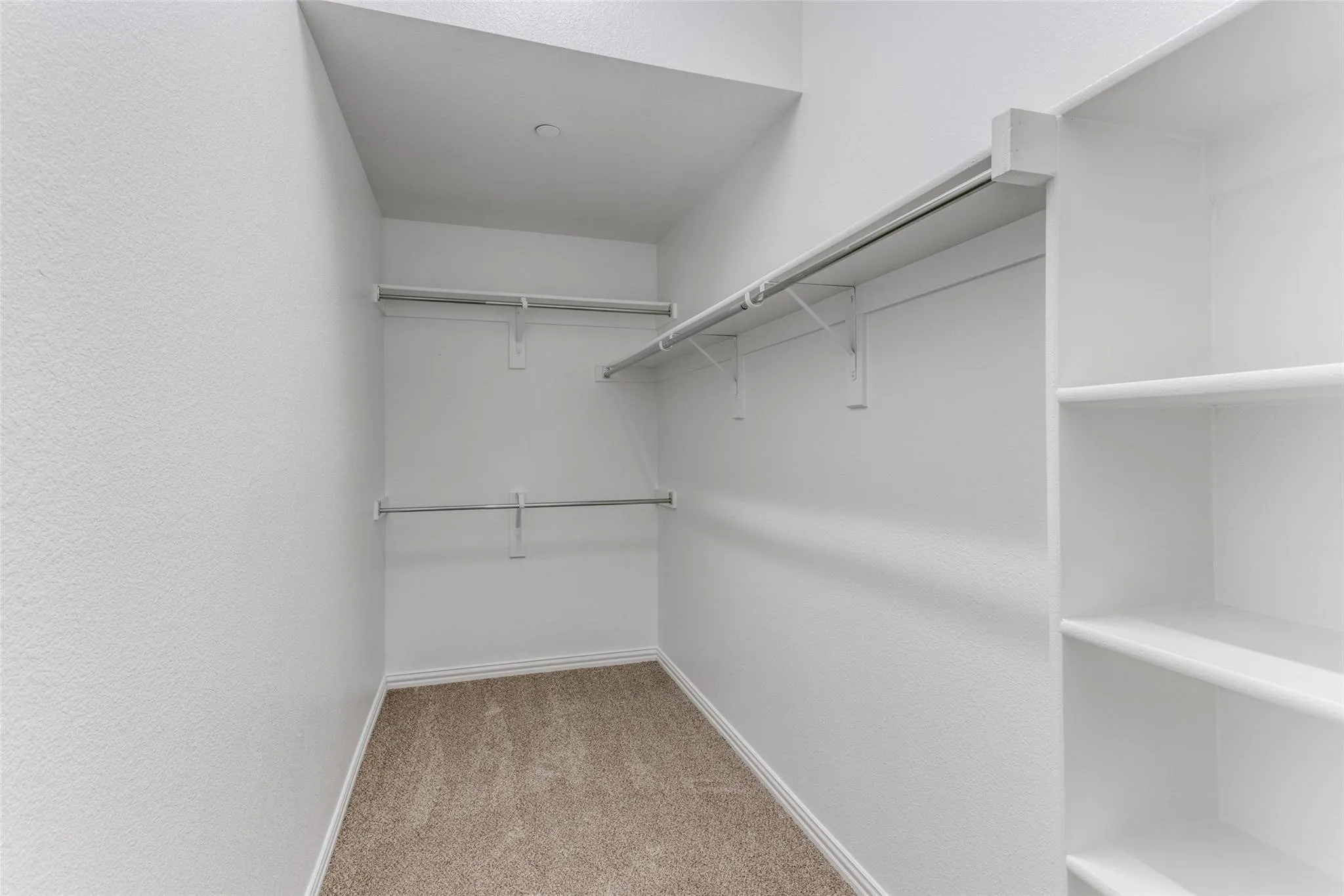 Townhouse For Rent in Denton County , 1605 Black Duck Terrace F, Carrollton, Texas 75010, 3 Bedroom, 3 Bathroom, 2 Garage spaces, 1,947 Sqft, built in 2010, mls#21371162, Real Estate Agent in Carrollton, Homes For Rent in Denton county, Homes For Rent in Carrollton, Realtor in Carrollton Texas, Real Estate Brokerage Independent Realty Texas, Luminita Cordes Realtor