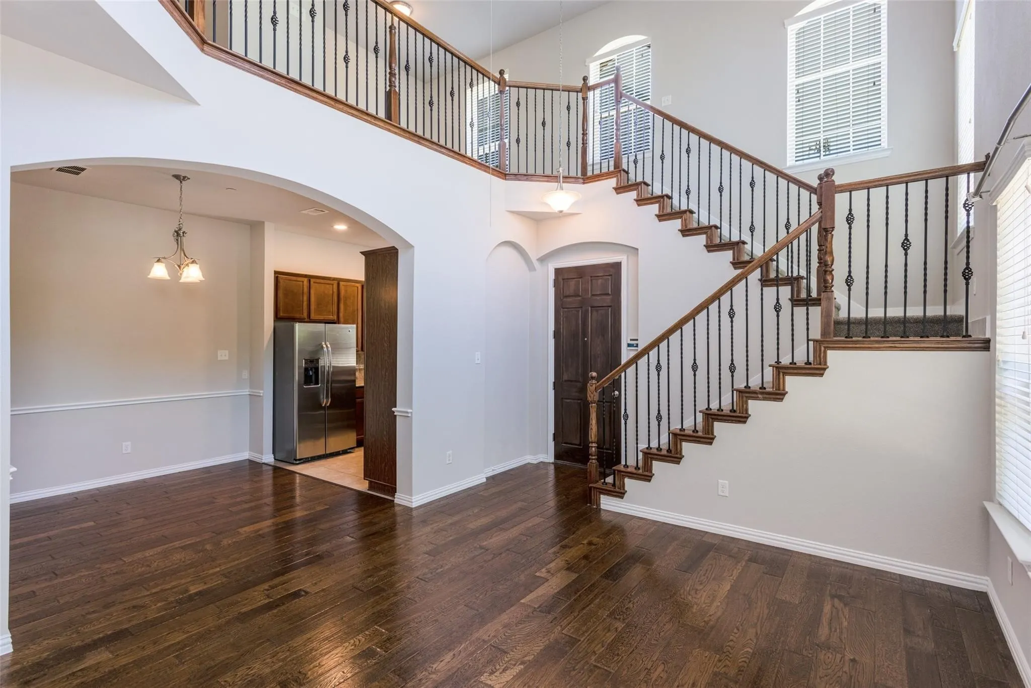 Townhouse For Rent in Denton County , 1605 Black Duck Terrace F, Carrollton, Texas 75010, 3 Bedroom, 3 Bathroom, 2 Garage spaces, 1,947 Sqft, built in 2010, mls#21371162, Real Estate Agent in Carrollton, Homes For Rent in Denton county, Homes For Rent in Carrollton, Realtor in Carrollton Texas, Real Estate Brokerage Independent Realty Texas, Luminita Cordes Realtor