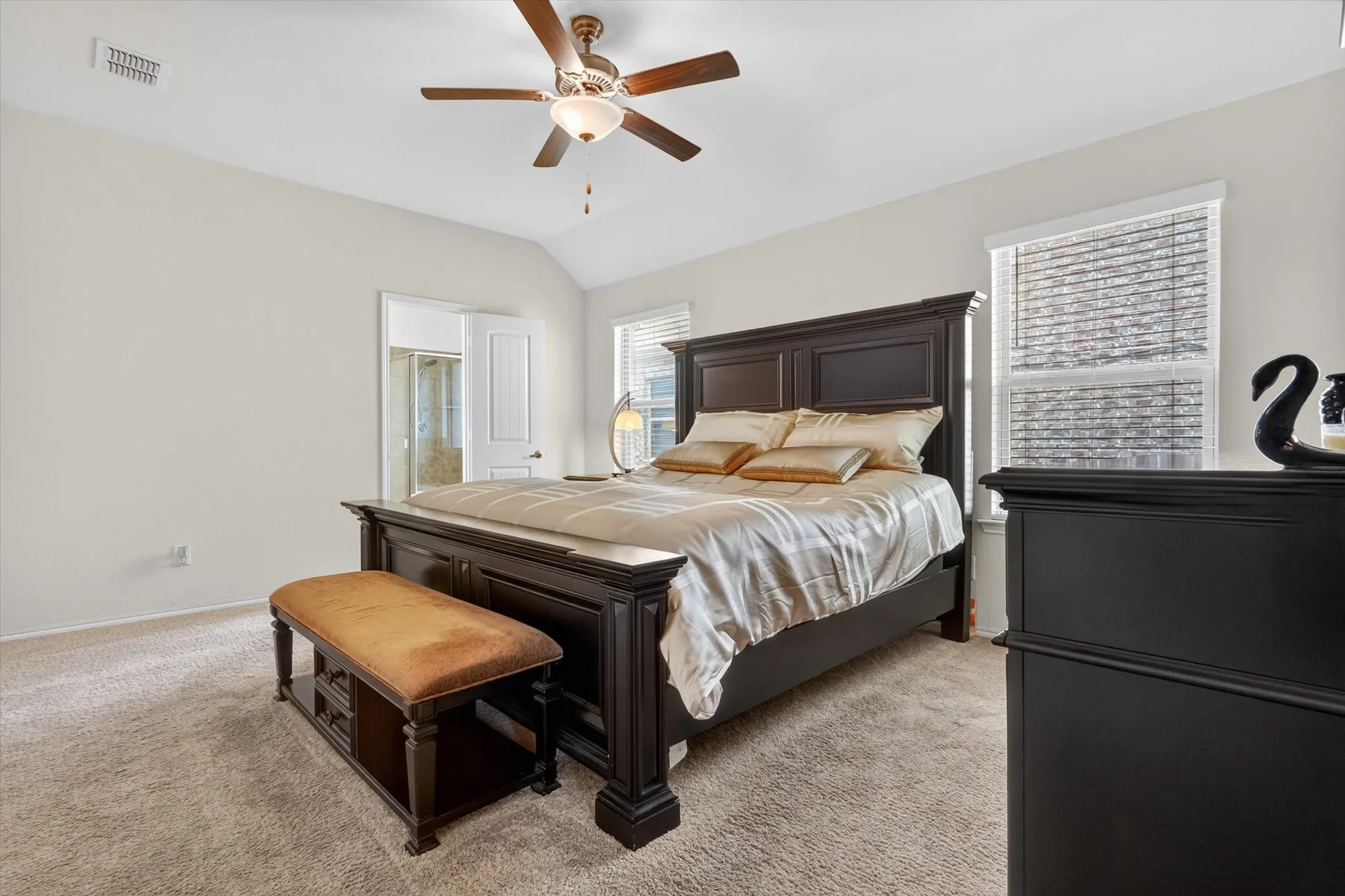 Single Family Residence For Sale in Kaufman County , 4027 Bighorn Drive, Heartland, Texas 75126, 3 Bedroom, 2 Bathroom, 2 Garage spaces, 1,456 Sqft, built in 2019, mls#21371166, Real Estate Agent in Heartland, Homes For Sale in Kaufman county, Homes For Sale in Heartland, Realtor in Heartland Texas, Real Estate Brokerage Independent Realty Texas, Luminita Cordes Realtor
