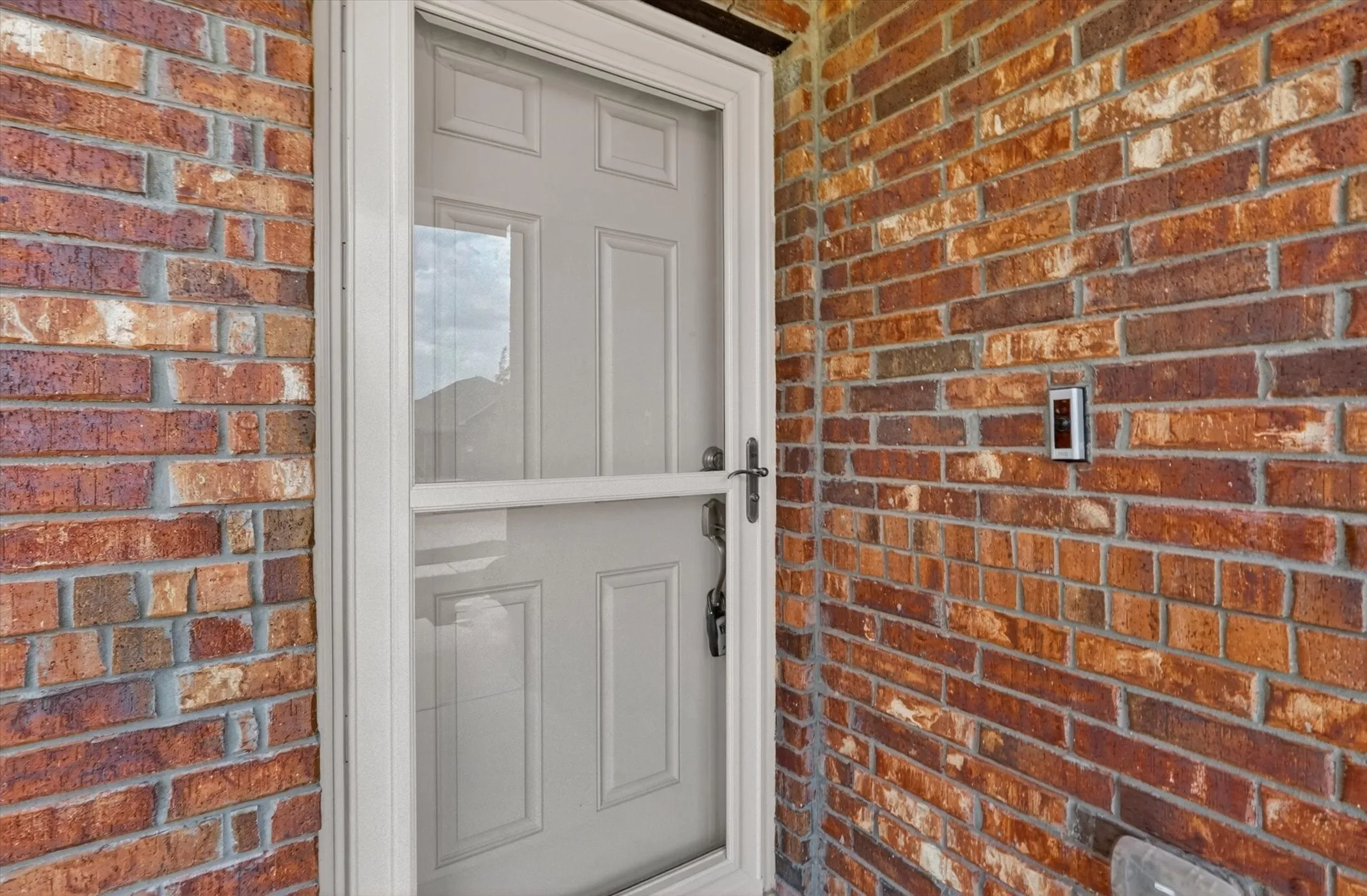 Single Family Residence For Sale in Kaufman County , 4027 Bighorn Drive, Heartland, Texas 75126, 3 Bedroom, 2 Bathroom, 2 Garage spaces, 1,456 Sqft, built in 2019, mls#21371166, Real Estate Agent in Heartland, Homes For Sale in Kaufman county, Homes For Sale in Heartland, Realtor in Heartland Texas, Real Estate Brokerage Independent Realty Texas, Luminita Cordes Realtor