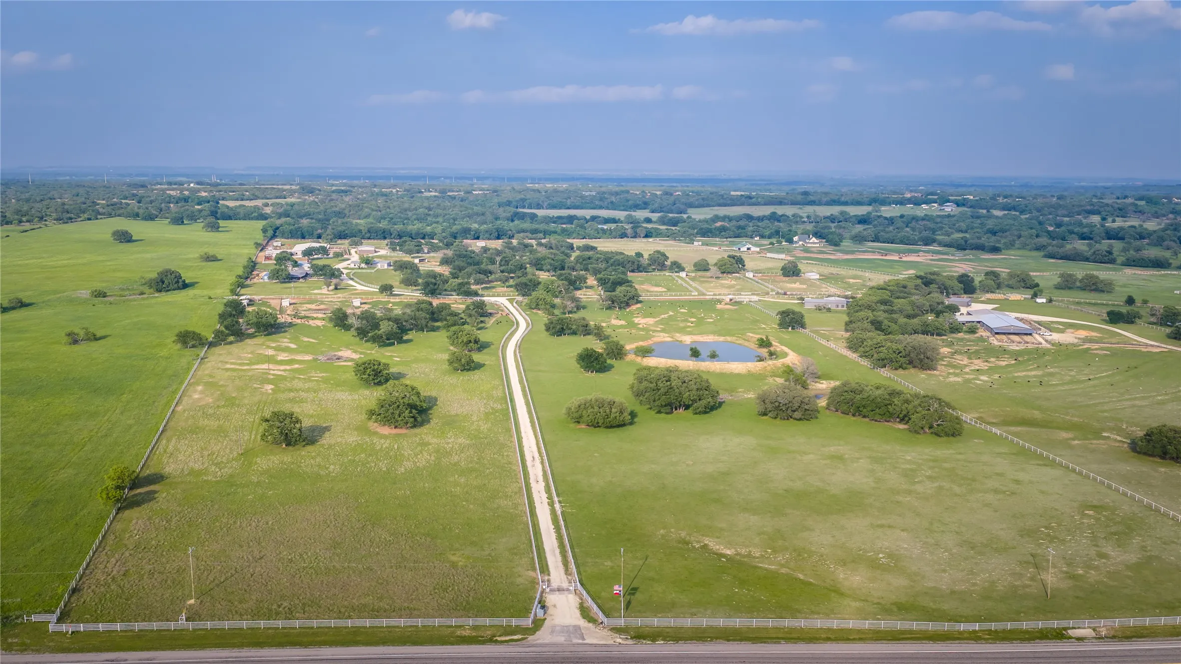 Apartment For Sale in Erath County , 24183-B S US 281, Hico, Texas 76457, 4 Bedroom, 3 Bathroom, Garage spaces, 2,160 Sqft, built in 1999, mls#21367060, Real Estate Agent in Hico, Homes For Sale in Erath county, Homes For Sale in Hico, Realtor in Hico Texas, Real Estate Brokerage Independent Realty Texas, Luminita Cordes Realtor
