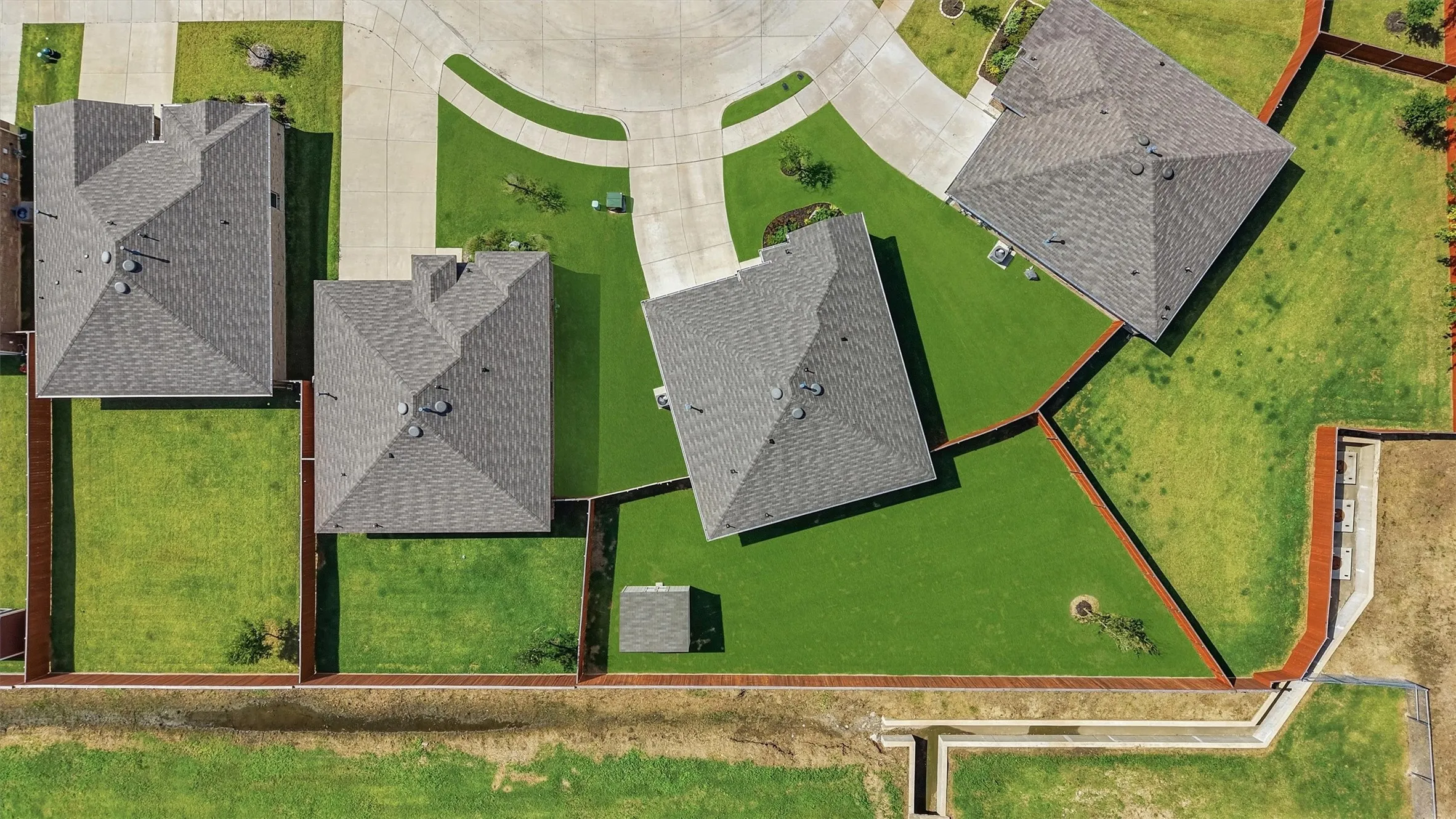 Single Family Residence For Sale in Grayson County , 201 Volunteer Drive, Sherman, Texas 75090, 3 Bedroom, 2 Bathroom, 2 Garage spaces, 1,266 Sqft, built in 2024, mls#21355529, Real Estate Agent in Sherman, Homes For Sale in Grayson county, Homes For Sale in Sherman, Realtor in Sherman Texas, Real Estate Brokerage Independent Realty Texas, Luminita Cordes Realtor