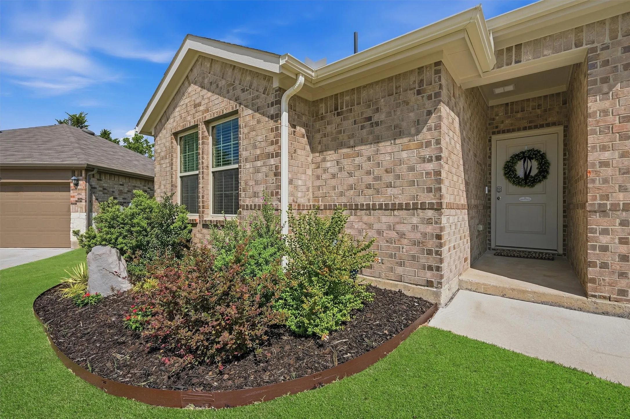 Single Family Residence For Sale in Grayson County , 201 Volunteer Drive, Sherman, Texas 75090, 3 Bedroom, 2 Bathroom, 2 Garage spaces, 1,266 Sqft, built in 2024, mls#21355529, Real Estate Agent in Sherman, Homes For Sale in Grayson county, Homes For Sale in Sherman, Realtor in Sherman Texas, Real Estate Brokerage Independent Realty Texas, Luminita Cordes Realtor