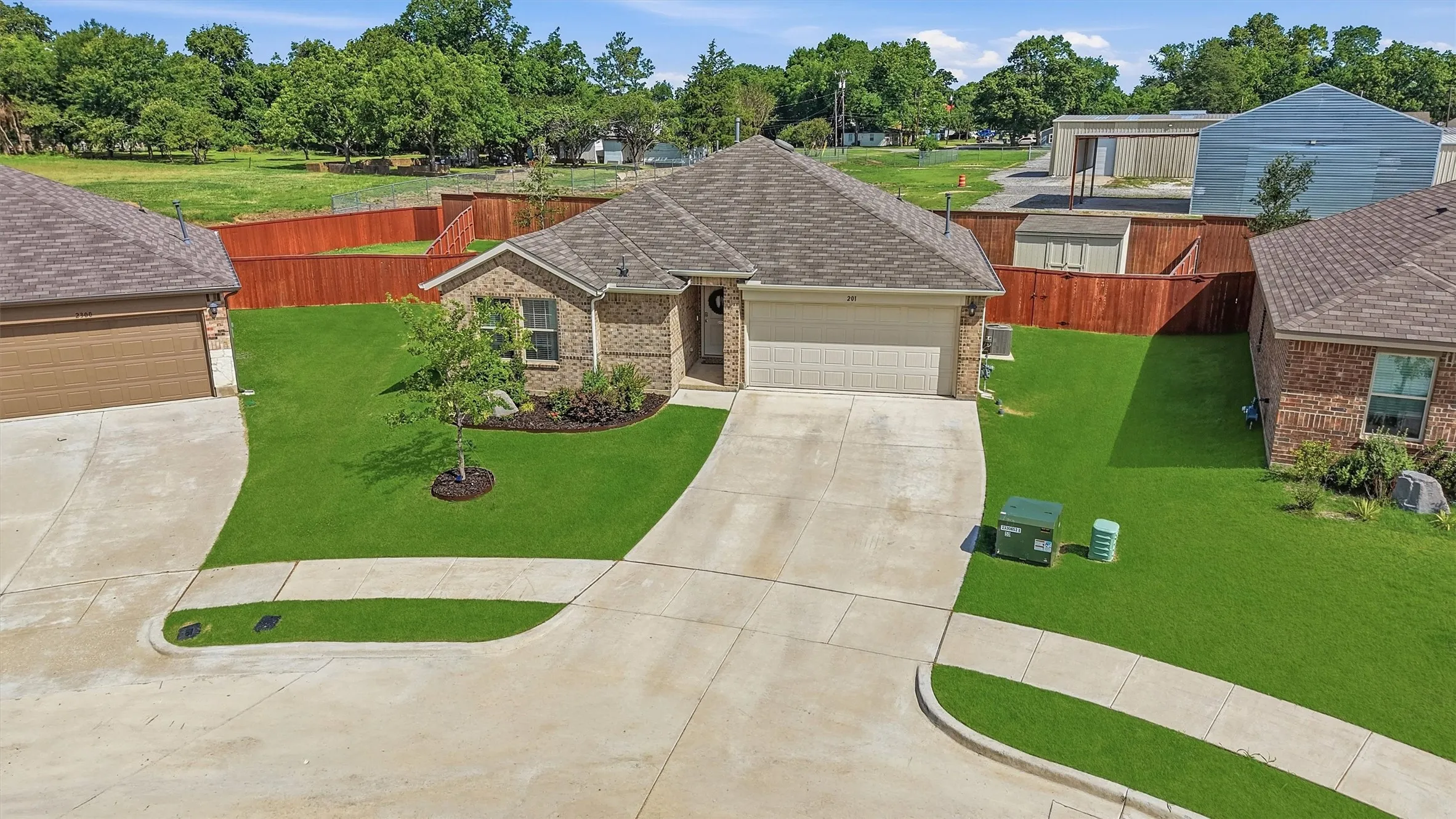 Single Family Residence For Sale in Grayson County , 201 Volunteer Drive, Sherman, Texas 75090, 3 Bedroom, 2 Bathroom, 2 Garage spaces, 1,266 Sqft, built in 2024, mls#21355529, Real Estate Agent in Sherman, Homes For Sale in Grayson county, Homes For Sale in Sherman, Realtor in Sherman Texas, Real Estate Brokerage Independent Realty Texas, Luminita Cordes Realtor