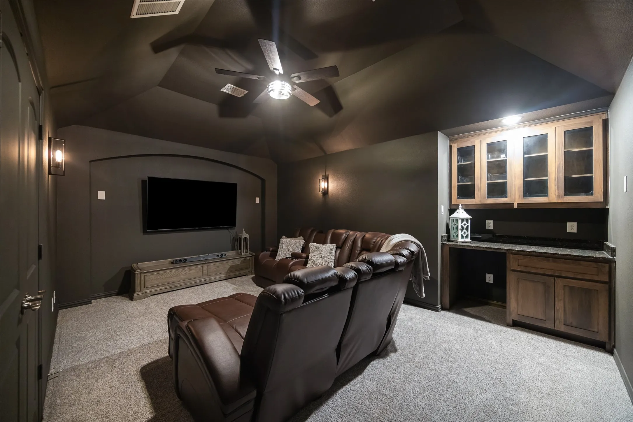 Single Family Residence For Sale in Collin County , 1528 Grace Lane, Wylie, Texas 75098, 5 Bedroom, 4 Bathroom, 2 Garage spaces, 3,963 Sqft, built in 2020, mls#21370457, Real Estate Agent in Wylie, Homes For Sale in Collin county, Homes For Sale in Wylie, Realtor in Wylie Texas, Real Estate Brokerage Independent Realty Texas, Luminita Cordes Realtor