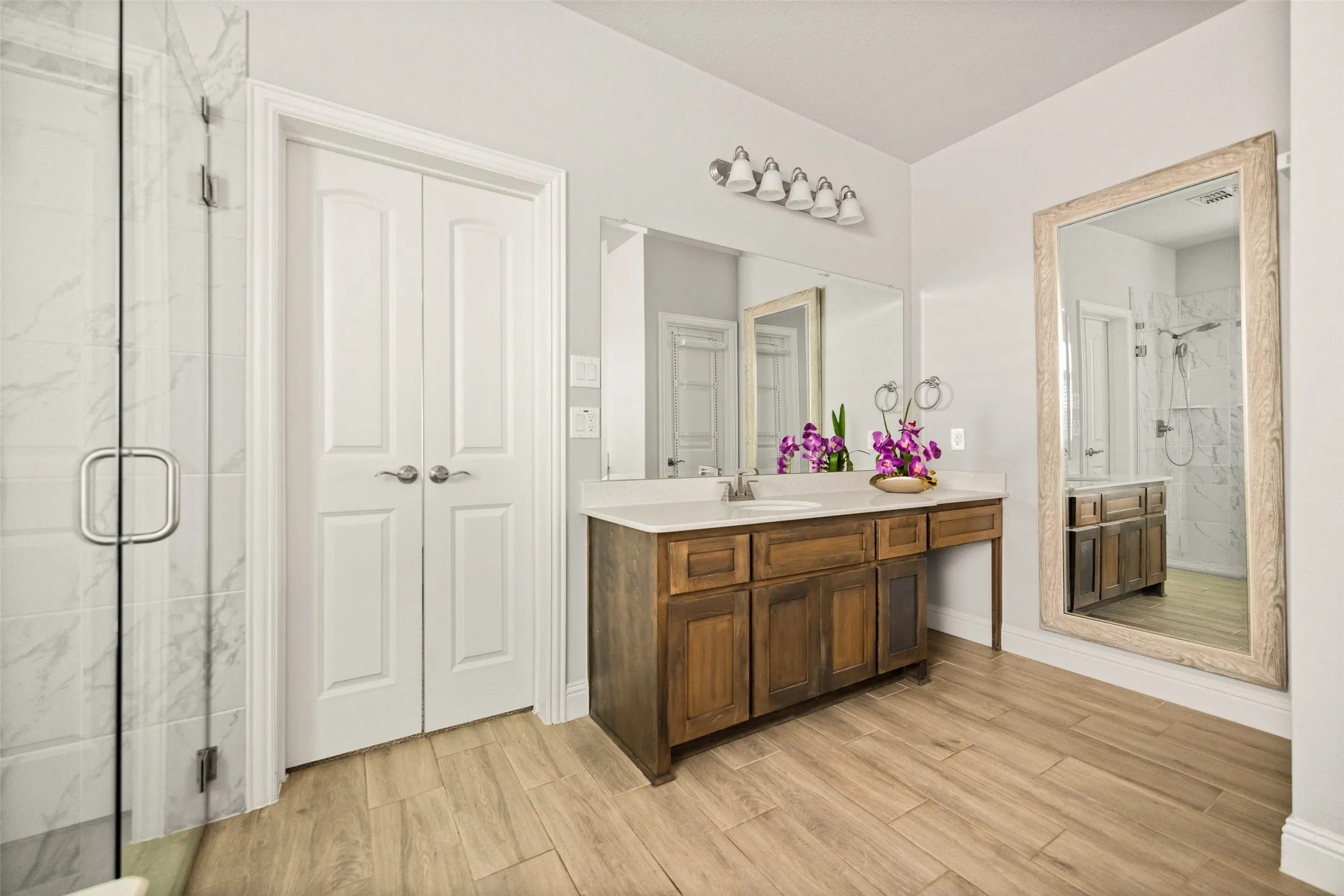 Single Family Residence For Sale in Collin County , 1528 Grace Lane, Wylie, Texas 75098, 5 Bedroom, 4 Bathroom, 2 Garage spaces, 3,963 Sqft, built in 2020, mls#21370457, Real Estate Agent in Wylie, Homes For Sale in Collin county, Homes For Sale in Wylie, Realtor in Wylie Texas, Real Estate Brokerage Independent Realty Texas, Luminita Cordes Realtor