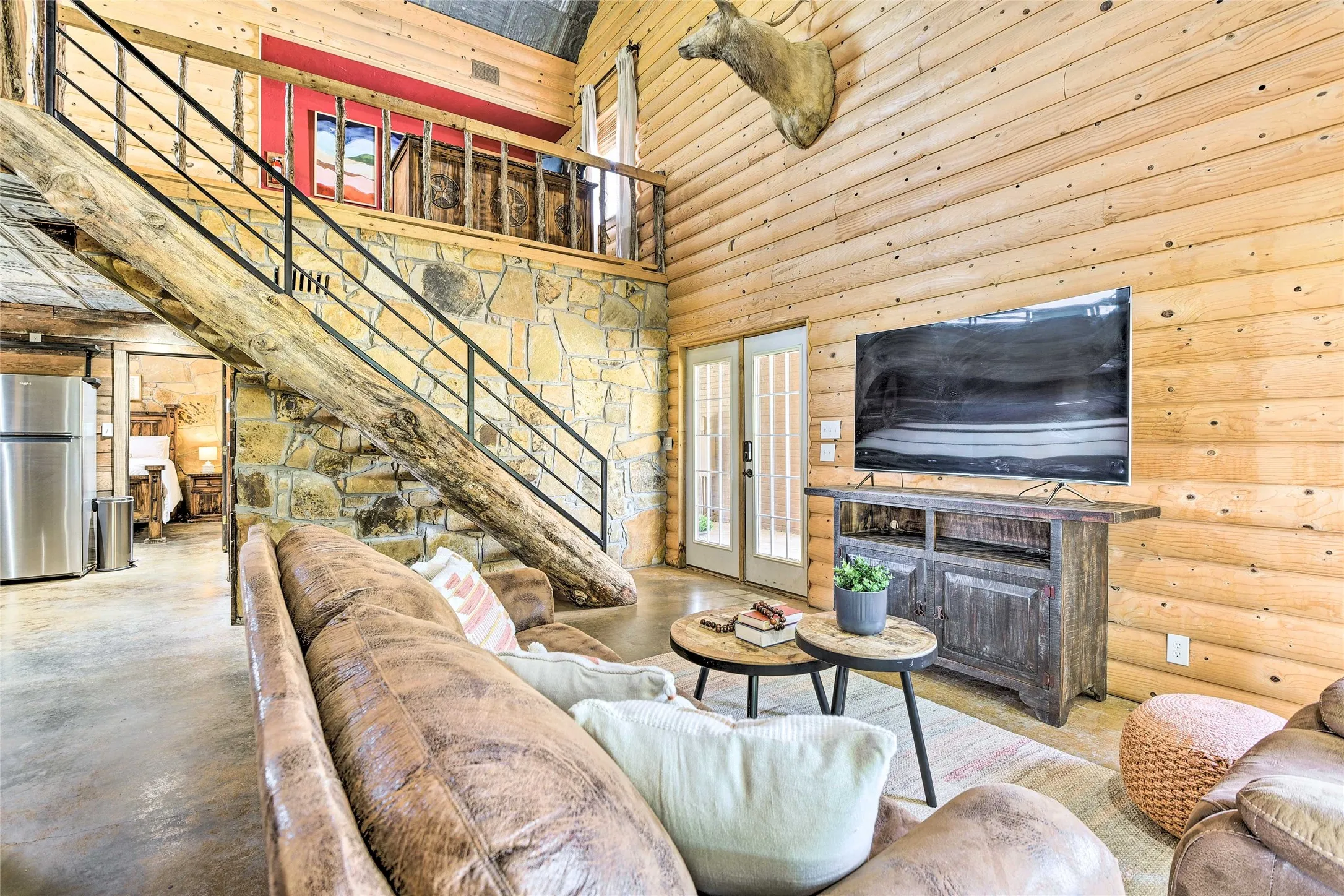 Single Family Residence For Sale in Montague County , 3112 Sunset School Road, Sunset, Texas 76270, 5 Bedroom, 6 Bathroom, Garage spaces, 4,318 Sqft, built in 1989, mls#21371129, Real Estate Agent in Sunset, Homes For Sale in Montague county, Homes For Sale in Sunset, Realtor in Sunset Texas, Real Estate Brokerage Independent Realty Texas, Luminita Cordes Realtor