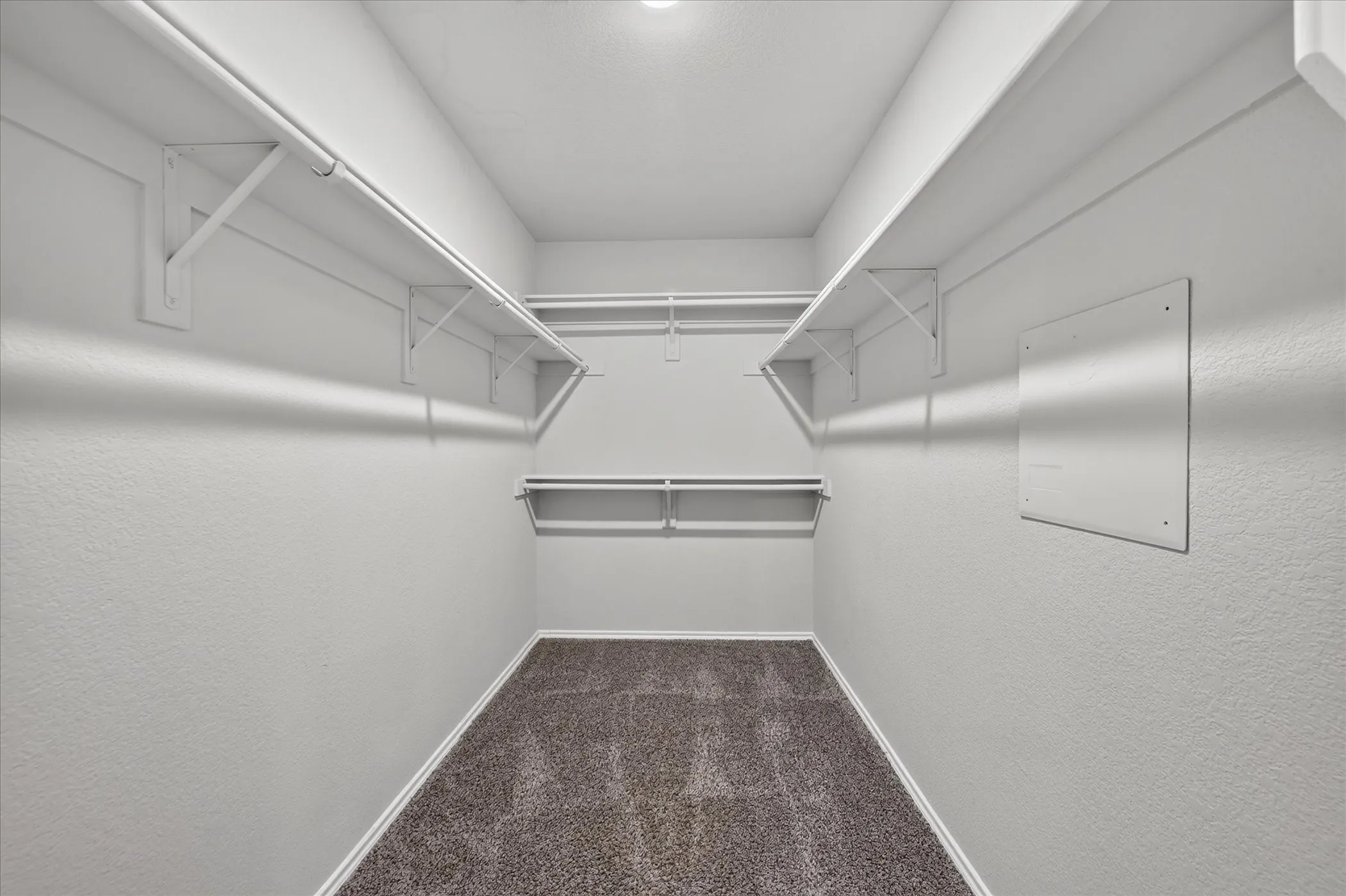 Single Family Residence For Rent in Tarrant County , 1133 Kielder Court, Fort Worth, Texas 76134, 3 Bedroom, 3 Bathroom, 2 Garage spaces, 1,774 Sqft, built in 2006, mls#21371173, Real Estate Agent in Fort Worth, Homes For Rent in Tarrant county, Homes For Rent in Fort Worth, Realtor in Fort Worth Texas, Real Estate Brokerage Independent Realty Texas, Luminita Cordes Realtor