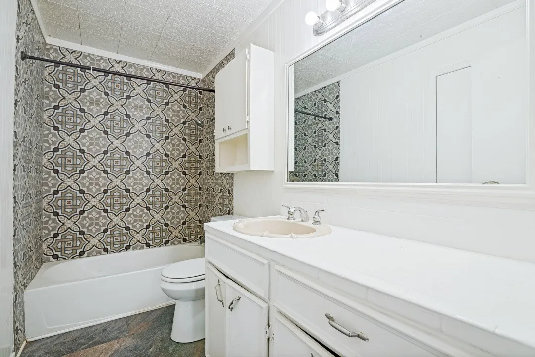Single Family Residence For Rent in Hunt County , 1918 FM 36 S, Caddo Mills, Texas 75135, 3 Bedroom, 2 Bathroom, Garage spaces, 1,325 Sqft, built in 1983, mls#21368404, Real Estate Agent in Caddo Mills, Homes For Rent in Hunt county, Homes For Rent in Caddo Mills, Realtor in Caddo Mills Texas, Real Estate Brokerage Independent Realty Texas, Luminita Cordes Realtor