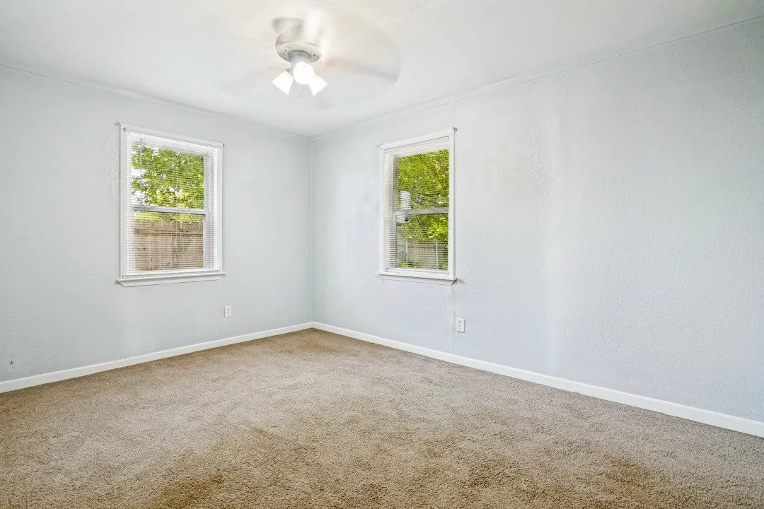 Single Family Residence For Rent in Hunt County , 1918 FM 36 S, Caddo Mills, Texas 75135, 3 Bedroom, 2 Bathroom, Garage spaces, 1,325 Sqft, built in 1983, mls#21368404, Real Estate Agent in Caddo Mills, Homes For Rent in Hunt county, Homes For Rent in Caddo Mills, Realtor in Caddo Mills Texas, Real Estate Brokerage Independent Realty Texas, Luminita Cordes Realtor