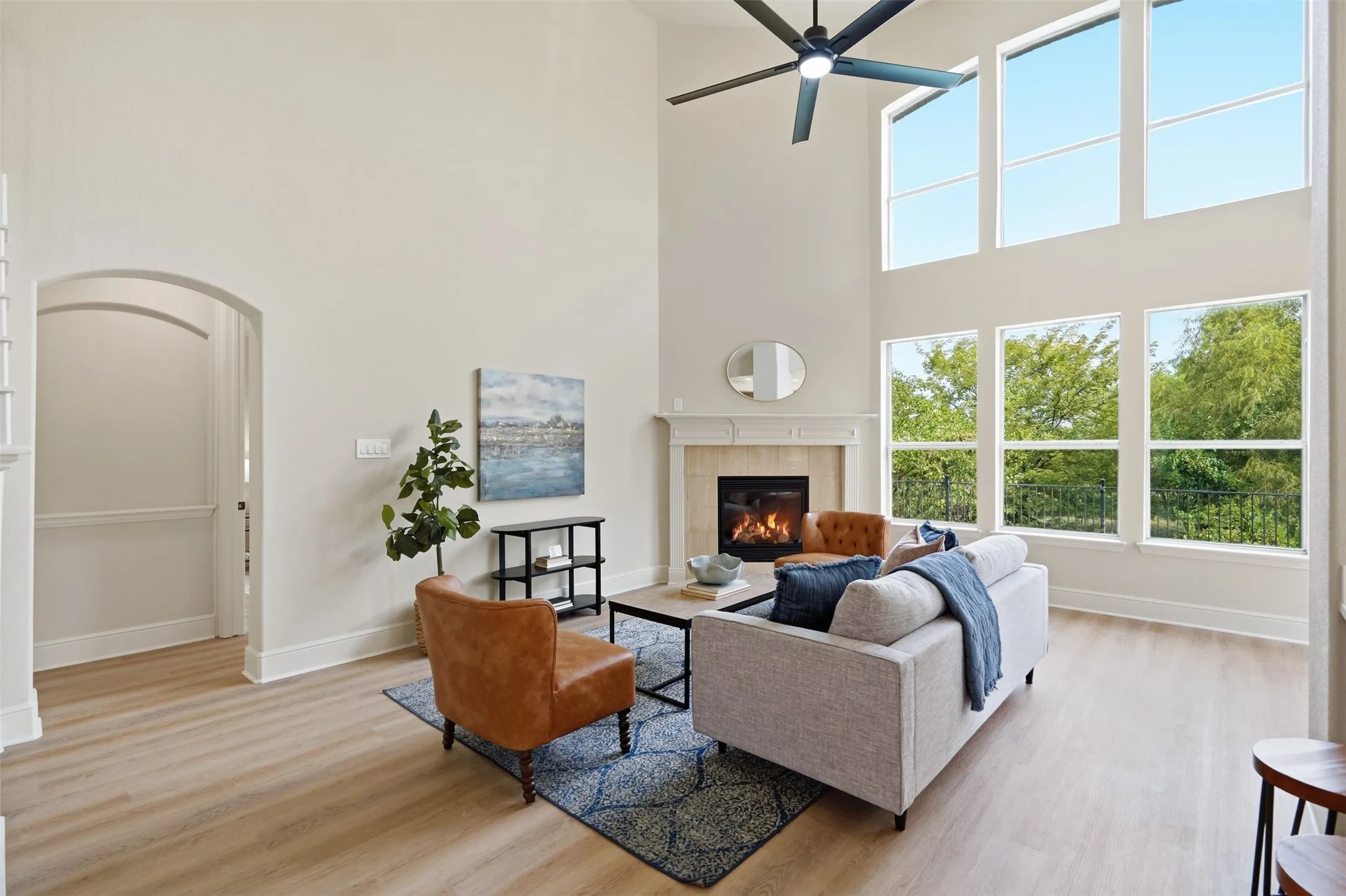 Single Family Residence For Sale in Dallas County , 1315 Valley Vista Drive, Irving, Texas 75063, 4 Bedroom, 3 Bathroom, 2 Garage spaces, 2,713 Sqft, built in 2006, mls#21371059, Real Estate Agent in Irving, Homes For Sale in Dallas county, Homes For Sale in Irving, Realtor in Irving Texas, Real Estate Brokerage Independent Realty Texas, Luminita Cordes Realtor
