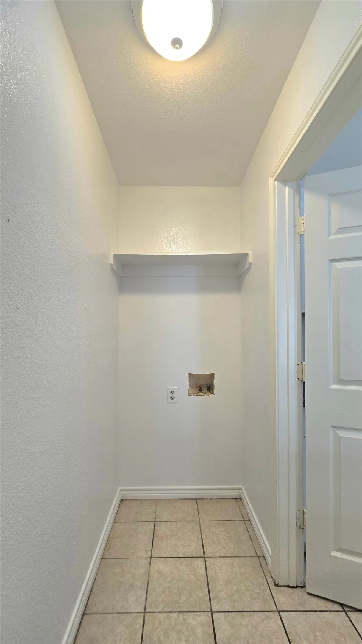 Duplex For Rent in Tarrant County , 5017 Chapman Street 5017, Fort Worth, Texas 76105, 4 Bedroom, 2 Bathroom, Garage spaces, 1,146 Sqft, built in 2006, mls#21371191, Real Estate Agent in Fort Worth, Homes For Rent in Tarrant county, Homes For Rent in Fort Worth, Realtor in Fort Worth Texas, Real Estate Brokerage Independent Realty Texas, Luminita Cordes Realtor