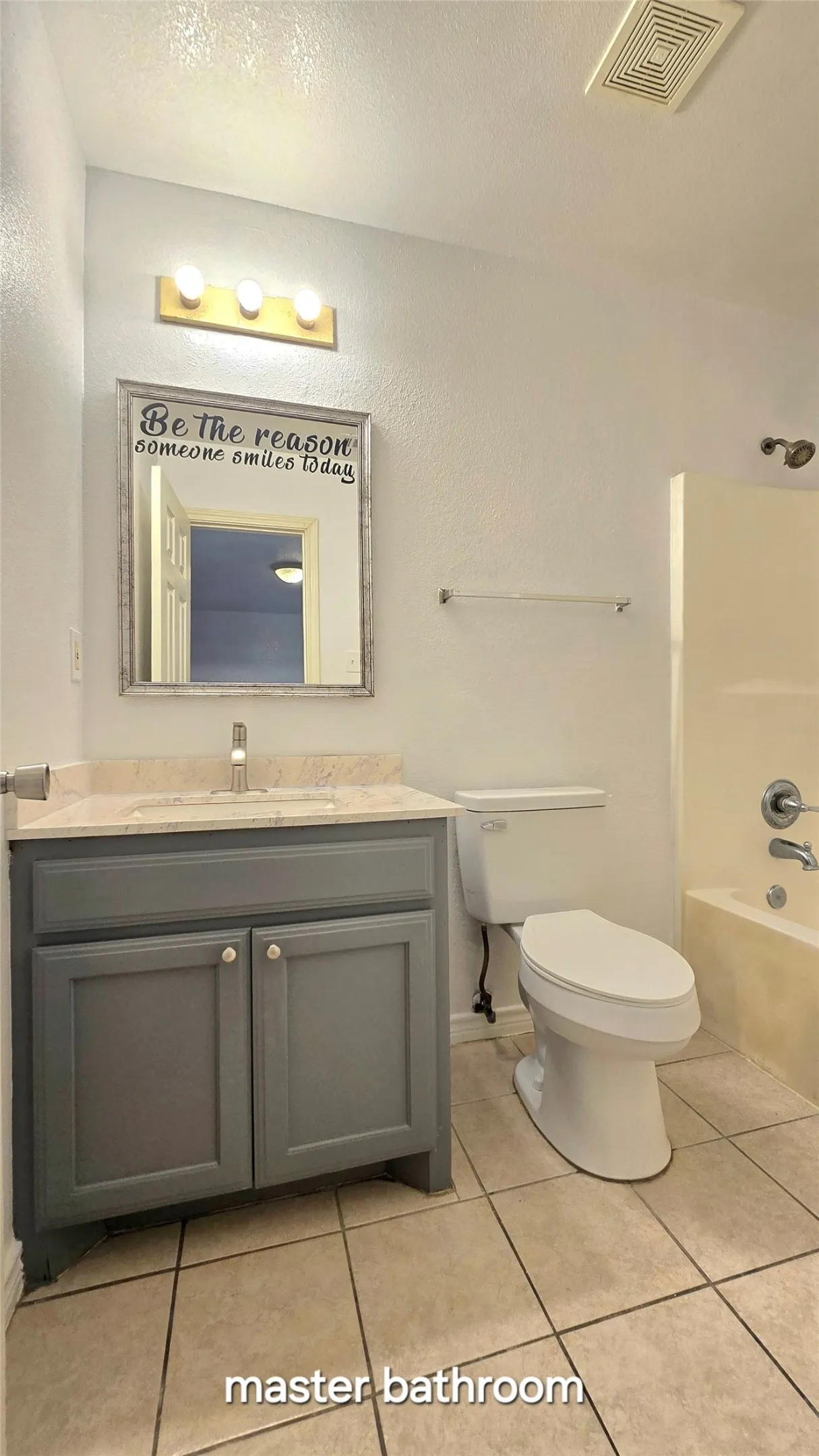 Duplex For Rent in Tarrant County , 5017 Chapman Street 5017, Fort Worth, Texas 76105, 4 Bedroom, 2 Bathroom, Garage spaces, 1,146 Sqft, built in 2006, mls#21371191, Real Estate Agent in Fort Worth, Homes For Rent in Tarrant county, Homes For Rent in Fort Worth, Realtor in Fort Worth Texas, Real Estate Brokerage Independent Realty Texas, Luminita Cordes Realtor