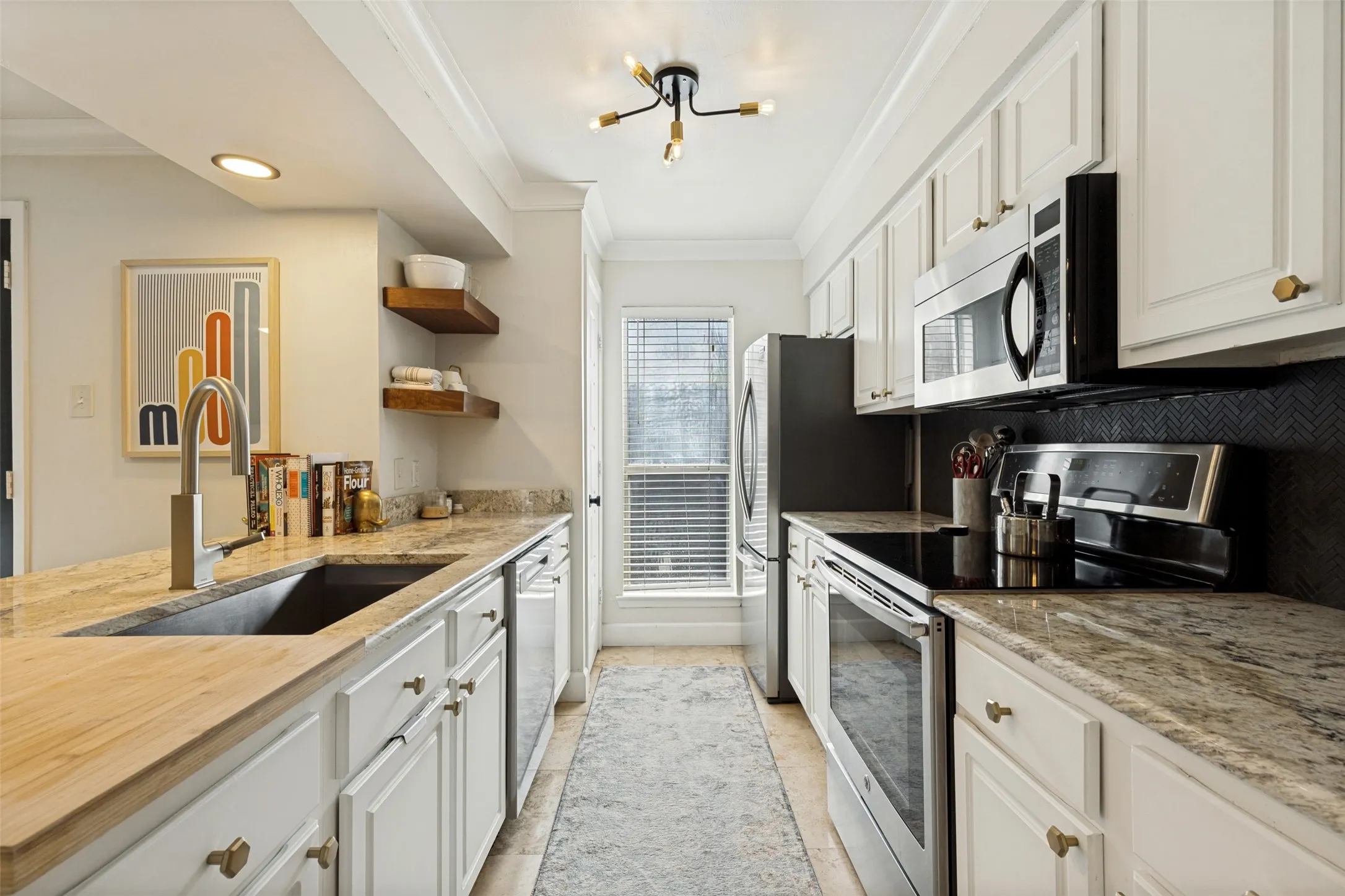 Dallas White Granite