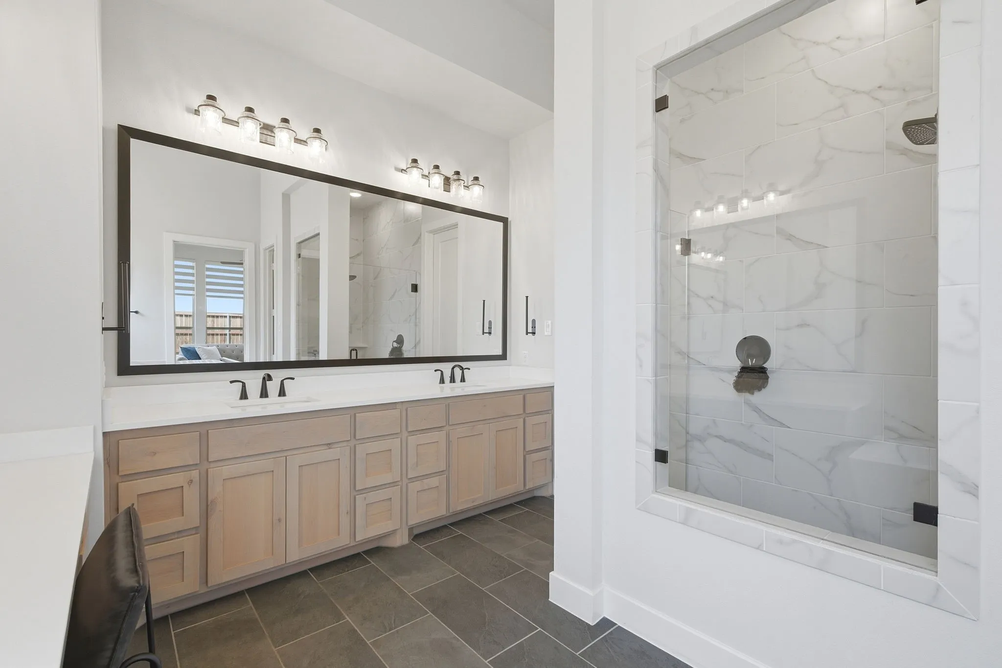 Single Family Residence For Sale in Collin County , 2521 Warwick Drive, Celina, Texas 75009, 4 Bedroom, 5 Bathroom, 3 Garage spaces, 3,248 Sqft, built in 2023, mls#21371197, Real Estate Agent in Celina, Homes For Sale in Collin county, Homes For Sale in Celina, Realtor in Celina Texas, Real Estate Brokerage Independent Realty Texas, Luminita Cordes Realtor