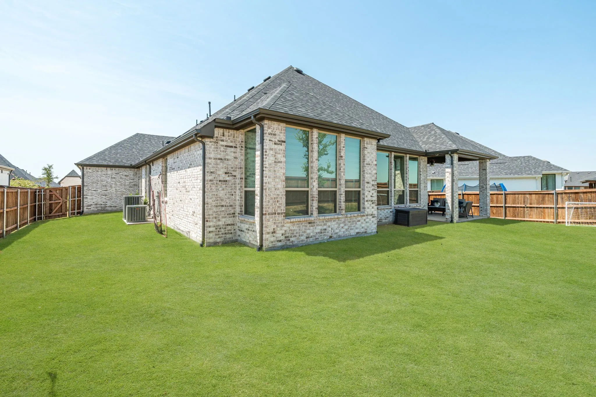 Single Family Residence For Sale in Collin County , 2521 Warwick Drive, Celina, Texas 75009, 4 Bedroom, 5 Bathroom, 3 Garage spaces, 3,248 Sqft, built in 2023, mls#21371197, Real Estate Agent in Celina, Homes For Sale in Collin county, Homes For Sale in Celina, Realtor in Celina Texas, Real Estate Brokerage Independent Realty Texas, Luminita Cordes Realtor