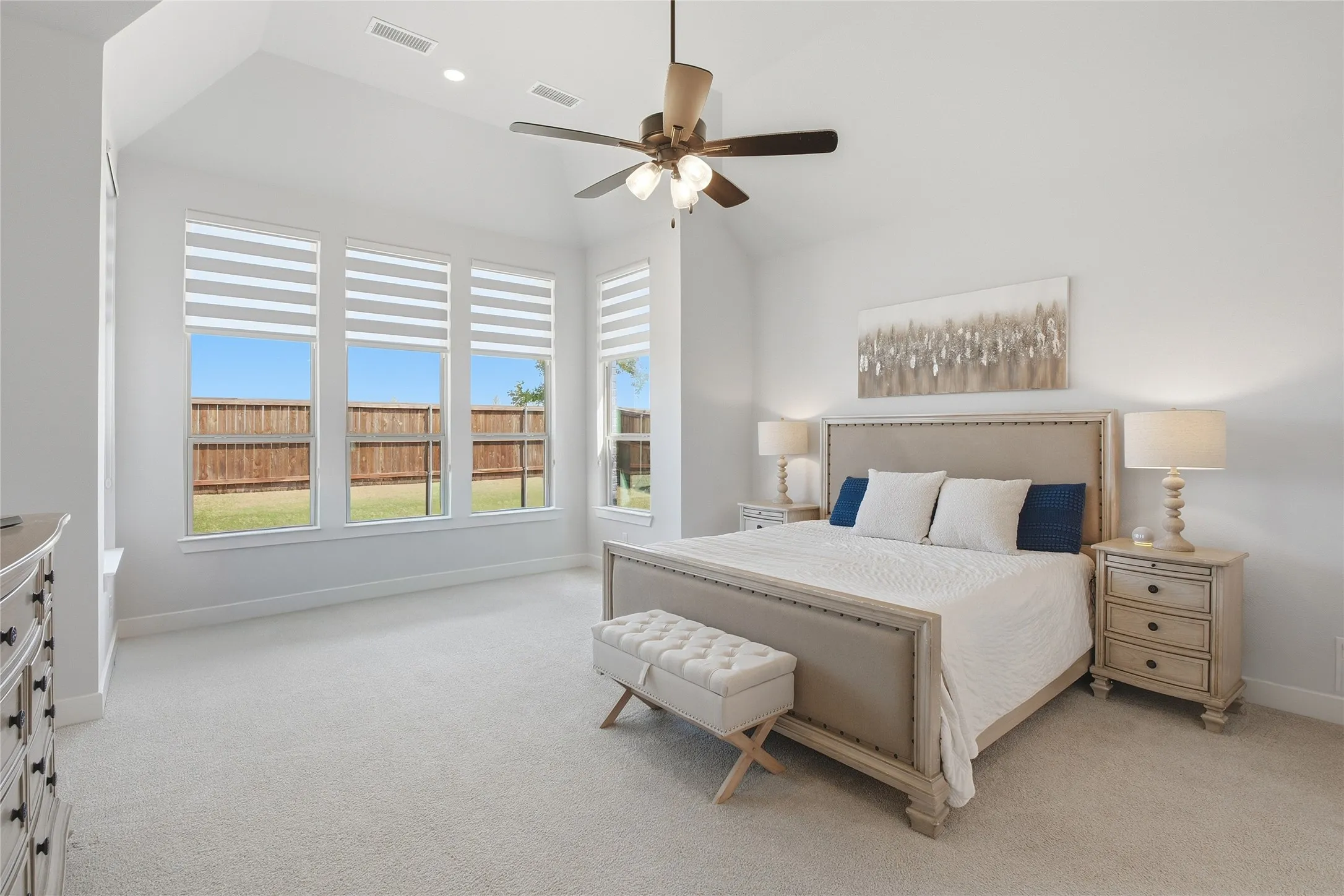 Single Family Residence For Sale in Collin County , 2521 Warwick Drive, Celina, Texas 75009, 4 Bedroom, 5 Bathroom, 3 Garage spaces, 3,248 Sqft, built in 2023, mls#21371197, Real Estate Agent in Celina, Homes For Sale in Collin county, Homes For Sale in Celina, Realtor in Celina Texas, Real Estate Brokerage Independent Realty Texas, Luminita Cordes Realtor