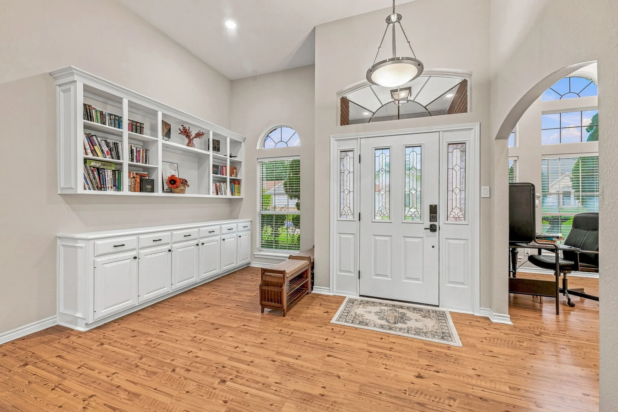Single Family Residence For Sale in Erath County , 1422 Glenwood Drive, Stephenville, Texas 76401, 4 Bedroom, 2 Bathroom, 2 Garage spaces, 2,046 Sqft, built in 2003, mls#21370919, Real Estate Agent in Stephenville, Homes For Sale in Erath county, Homes For Sale in Stephenville, Realtor in Stephenville Texas, Real Estate Brokerage Independent Realty Texas, Luminita Cordes Realtor